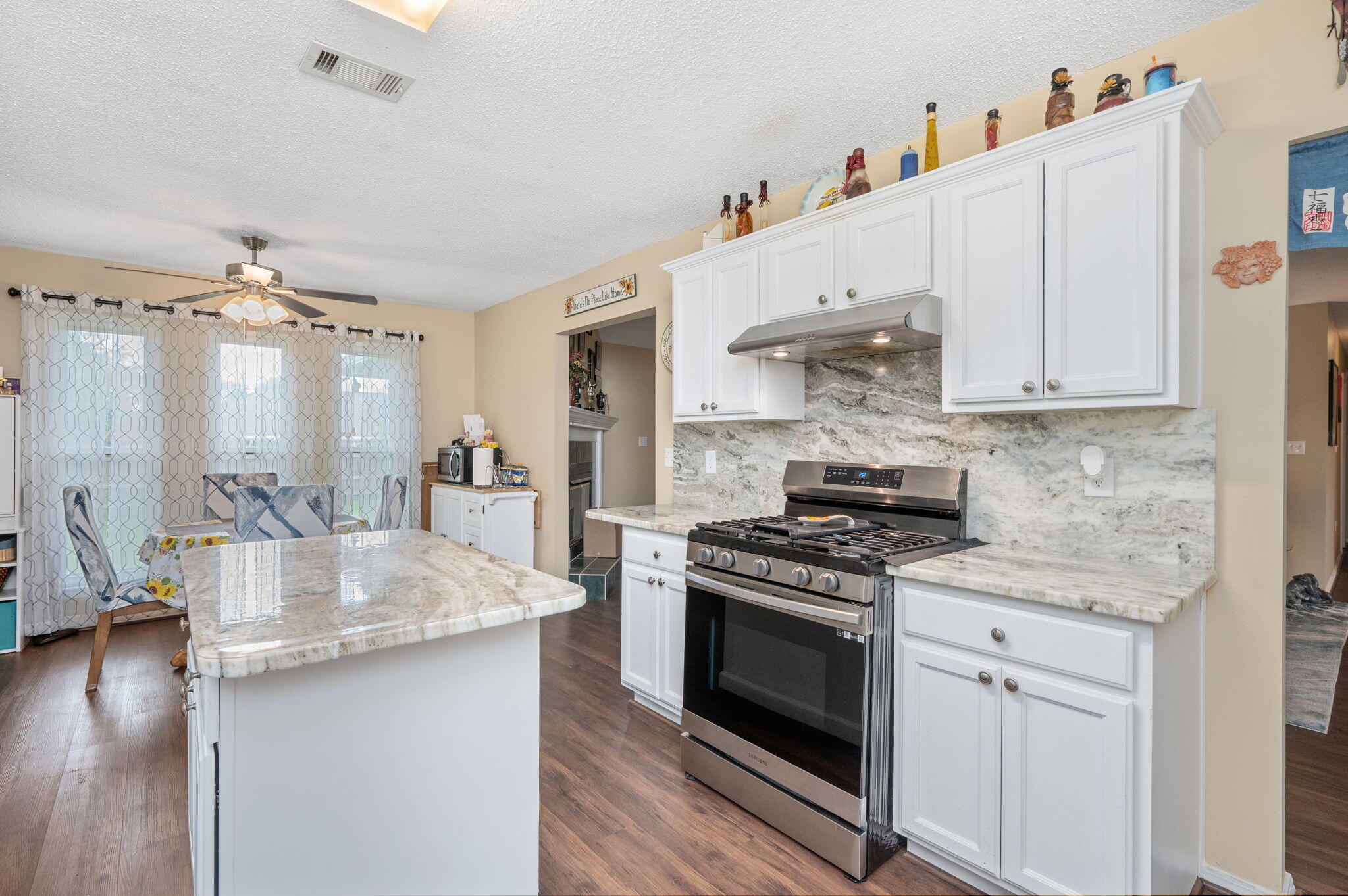 RIVERCHASE S/D PH 2 - Residential