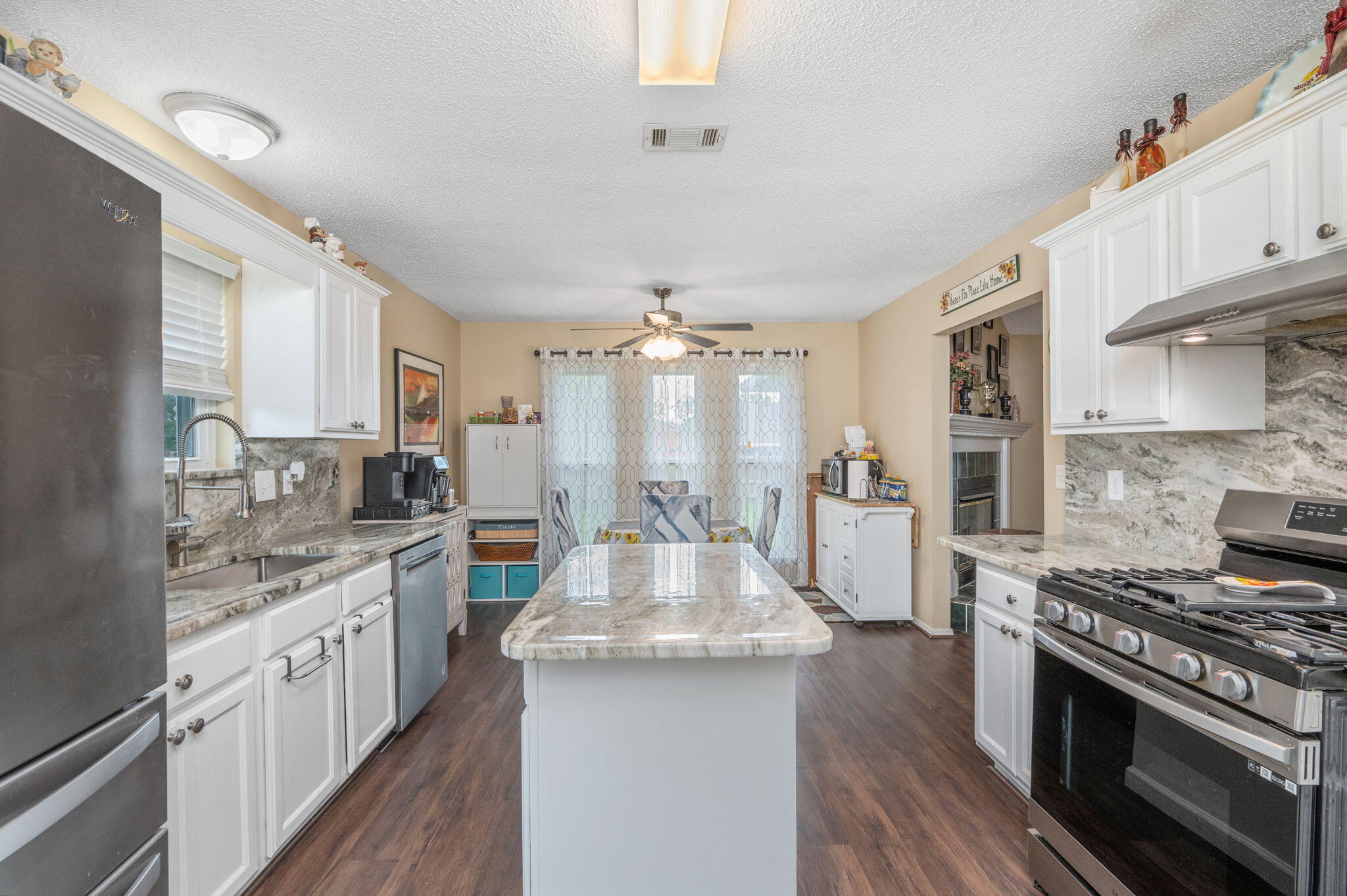 RIVERCHASE S/D PH 2 - Residential