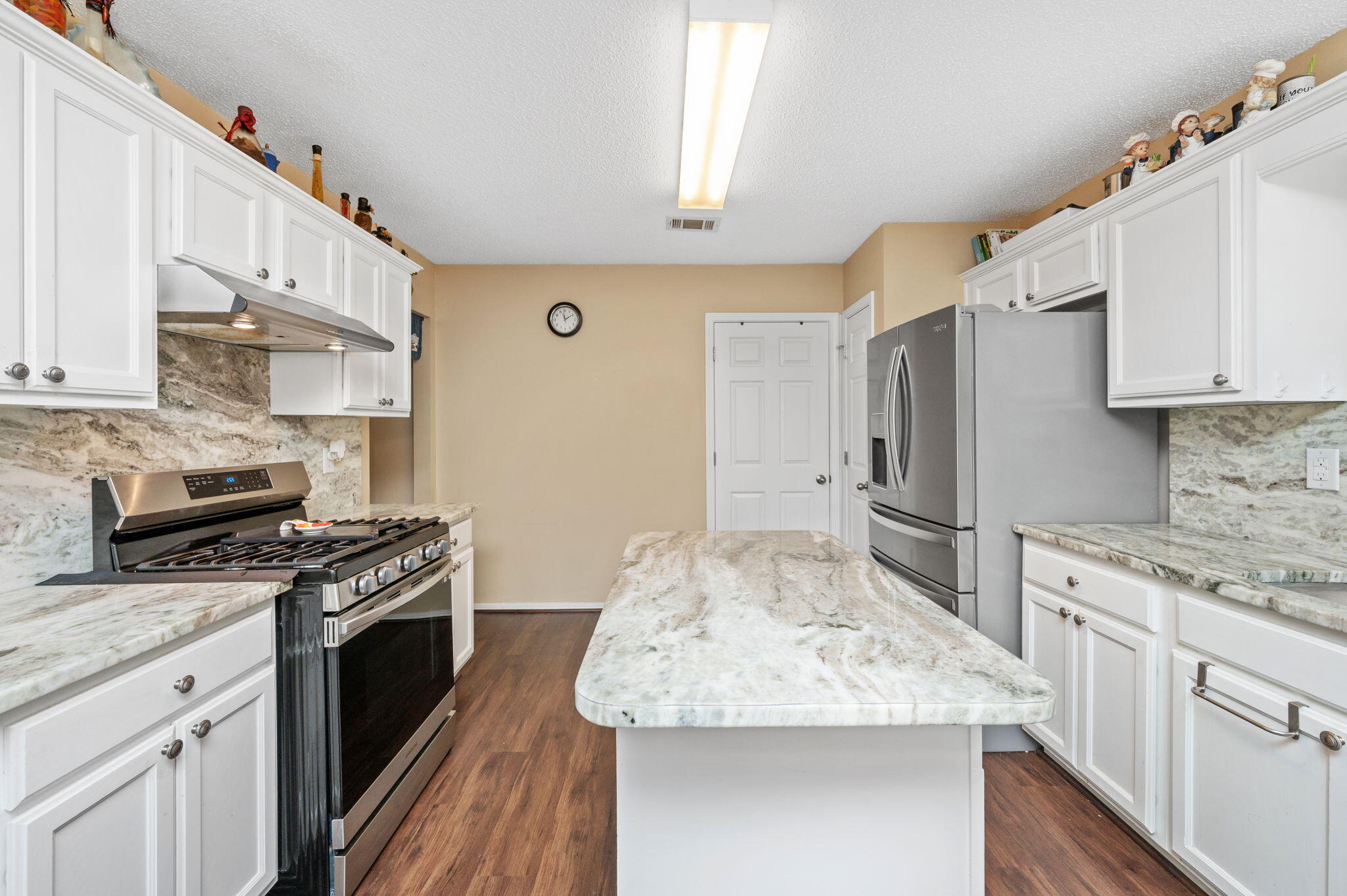 RIVERCHASE S/D PH 2 - Residential