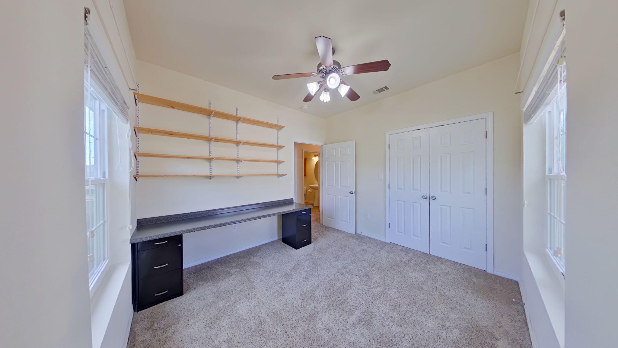 MERIDIAN SQUARE T/H - Residential