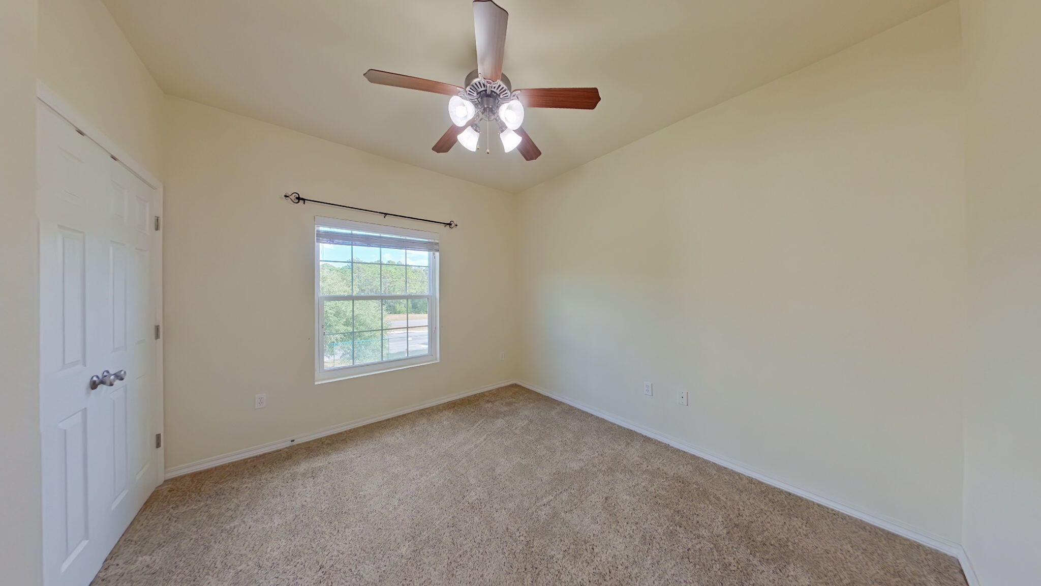 MERIDIAN SQUARE T/H - Residential