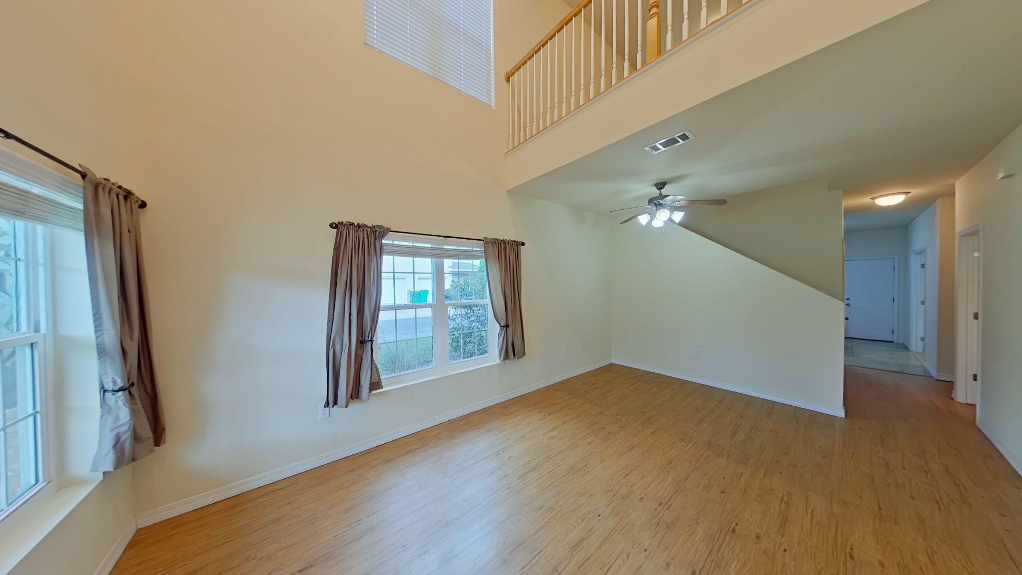 MERIDIAN SQUARE T/H - Residential