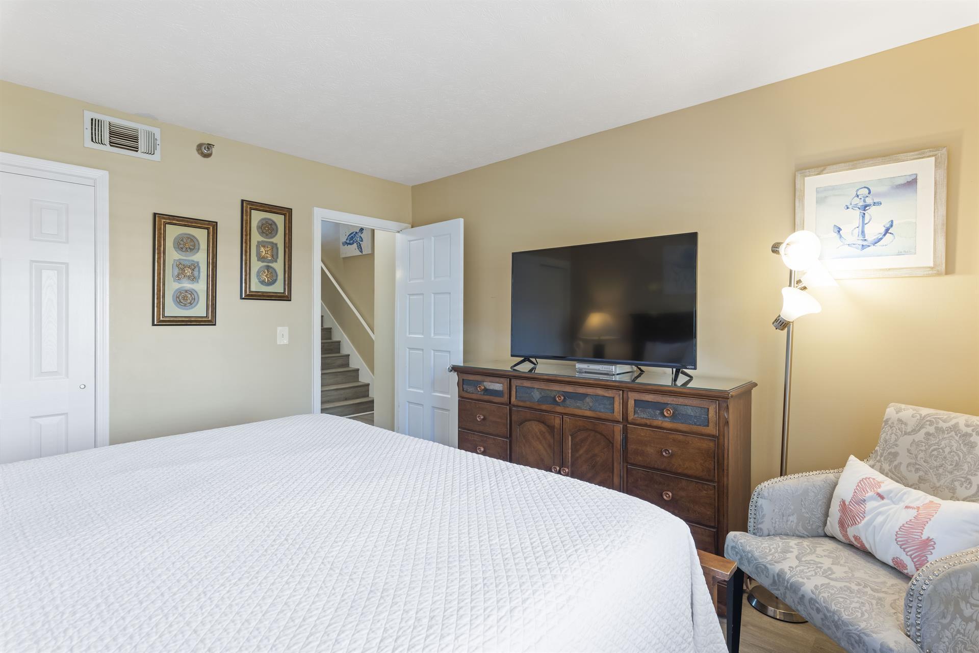 SEAFARER CONDO - Residential