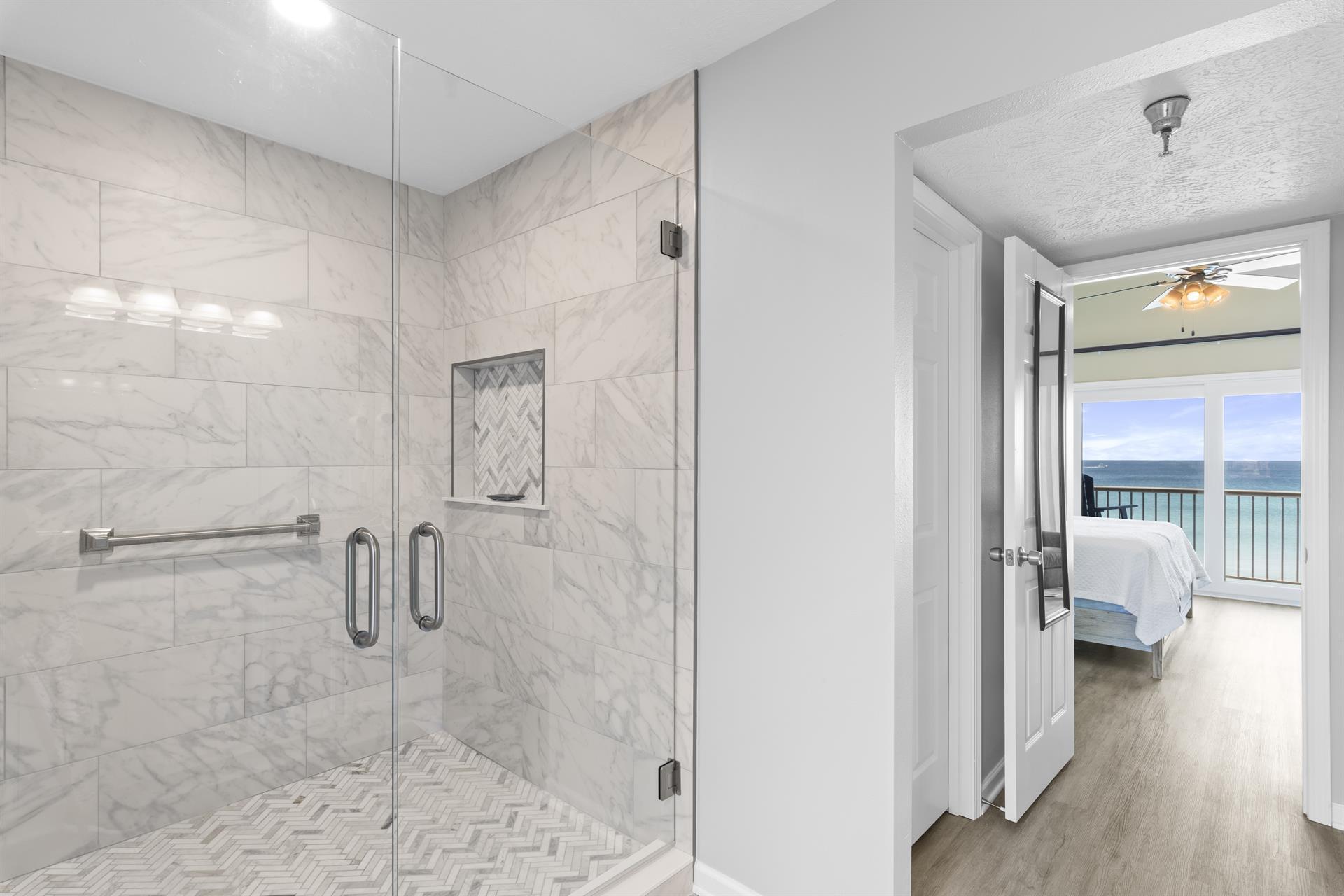 SEAFARER CONDO - Residential