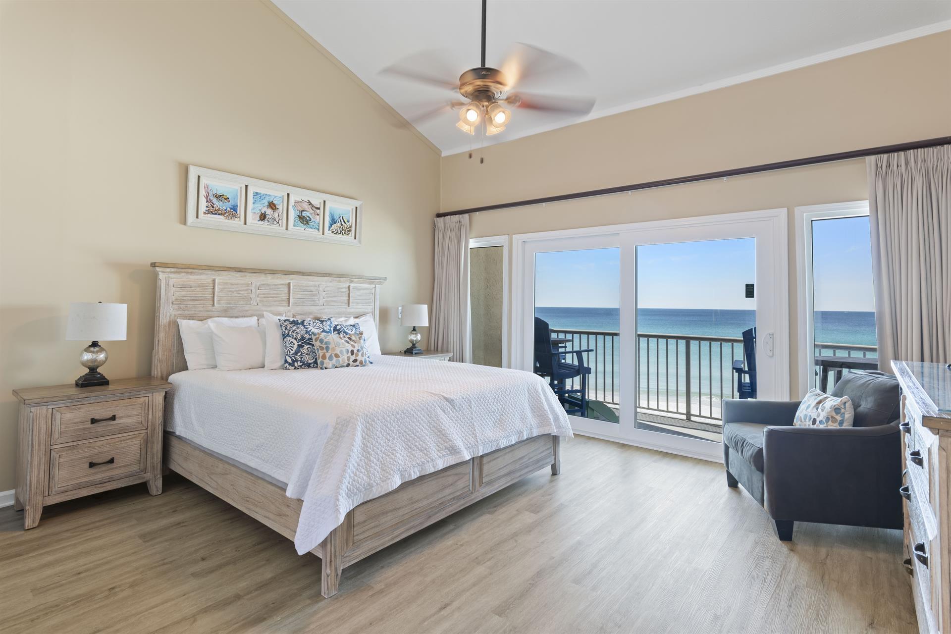 SEAFARER CONDO - Residential