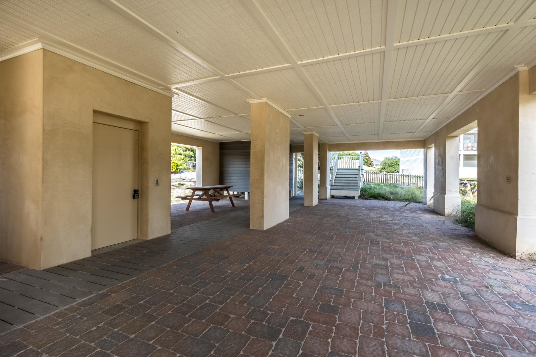 GRAYTON BEACH - Residential