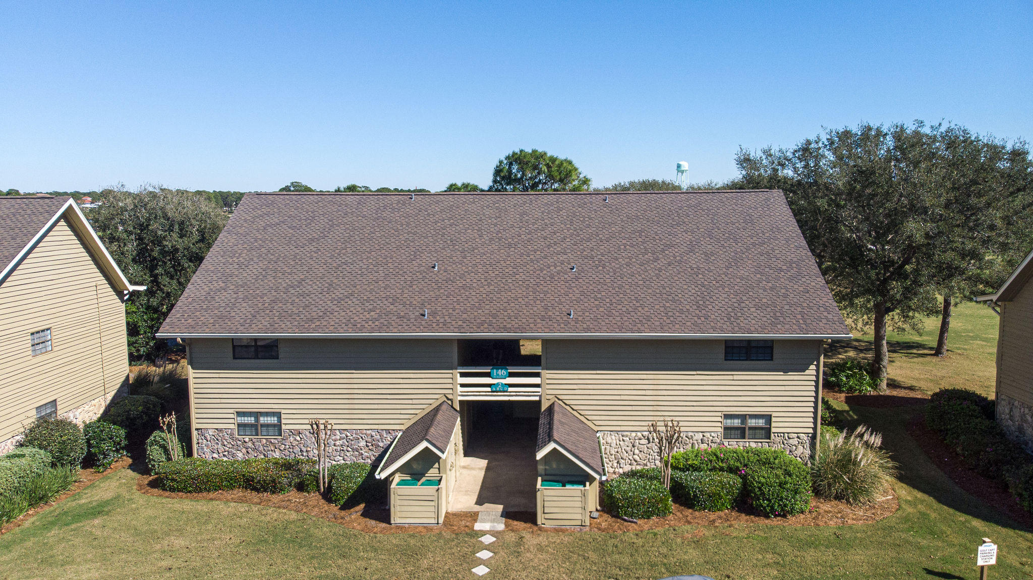 SEASCAPE CONDO GARDEN VILLA - Residential