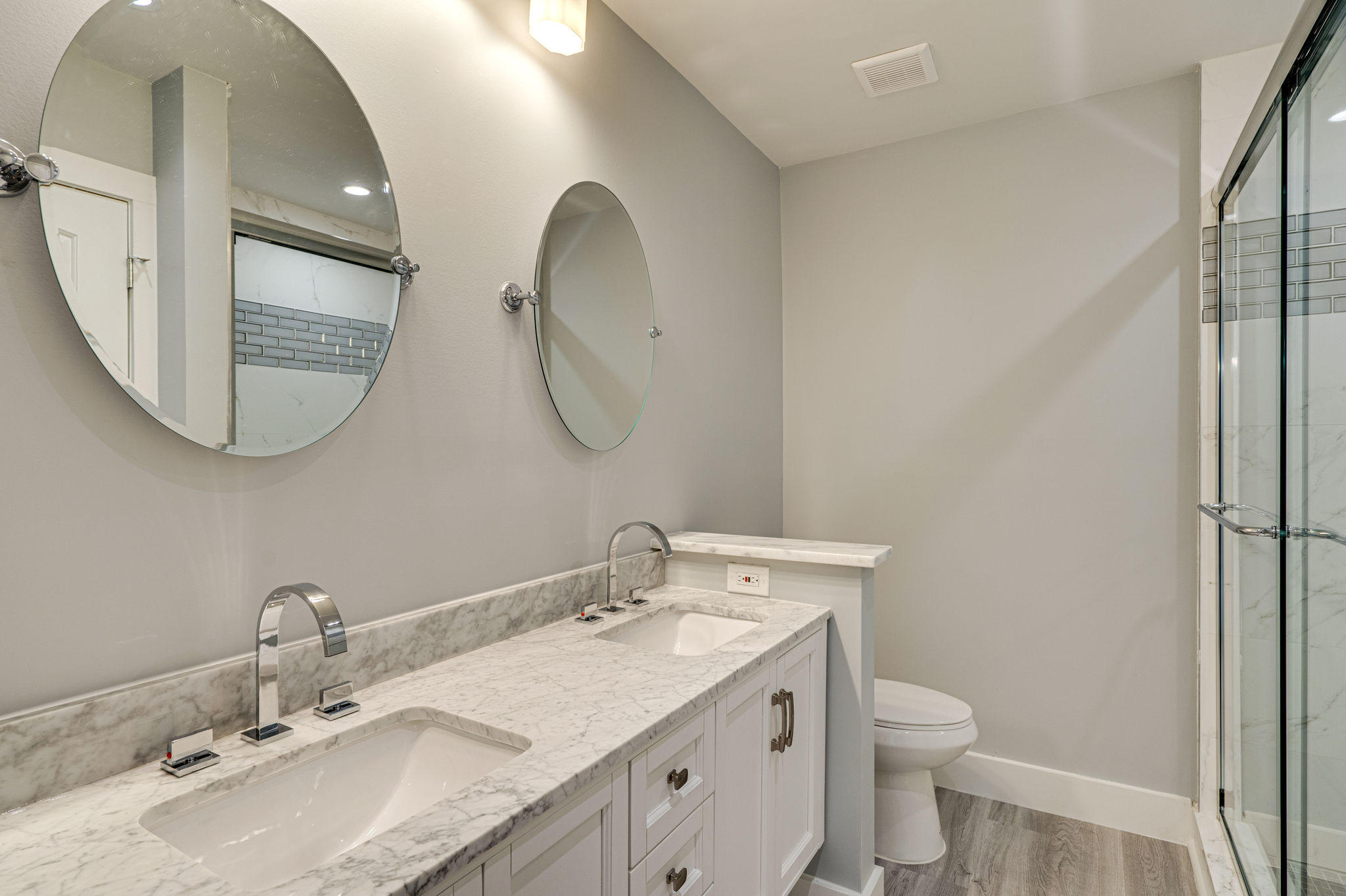 SEASCAPE CONDO GARDEN VILLA - Residential