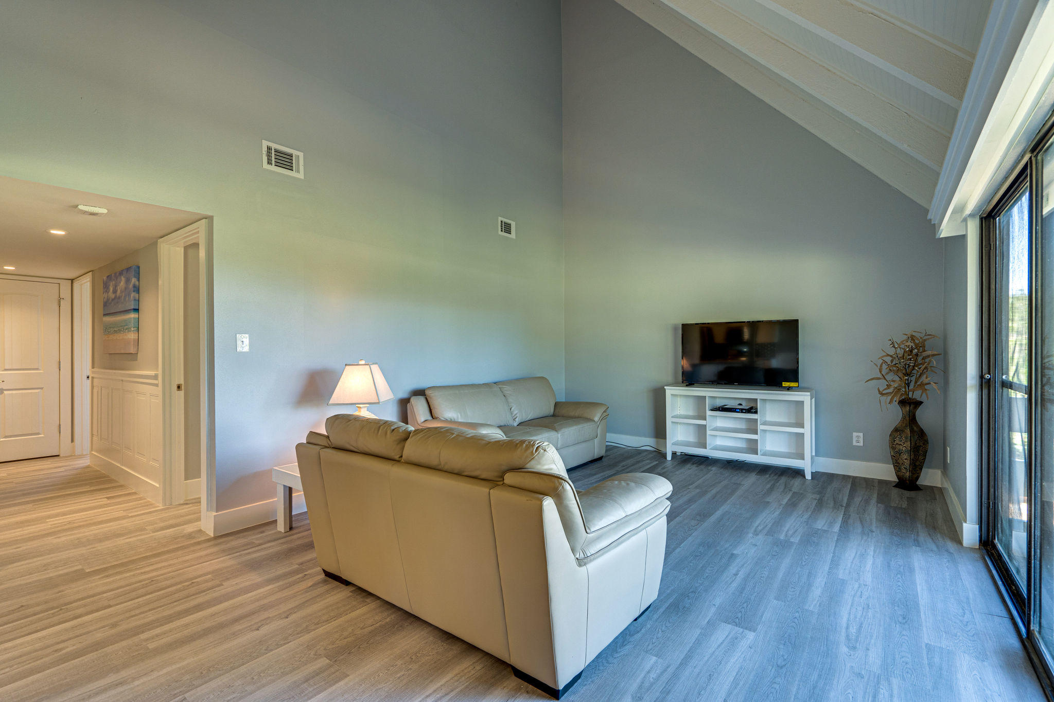 SEASCAPE CONDO GARDEN VILLA - Residential