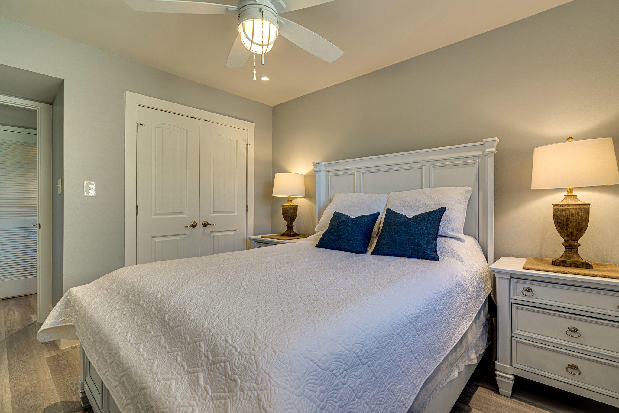 SEASCAPE CONDO GARDEN VILLA - Residential