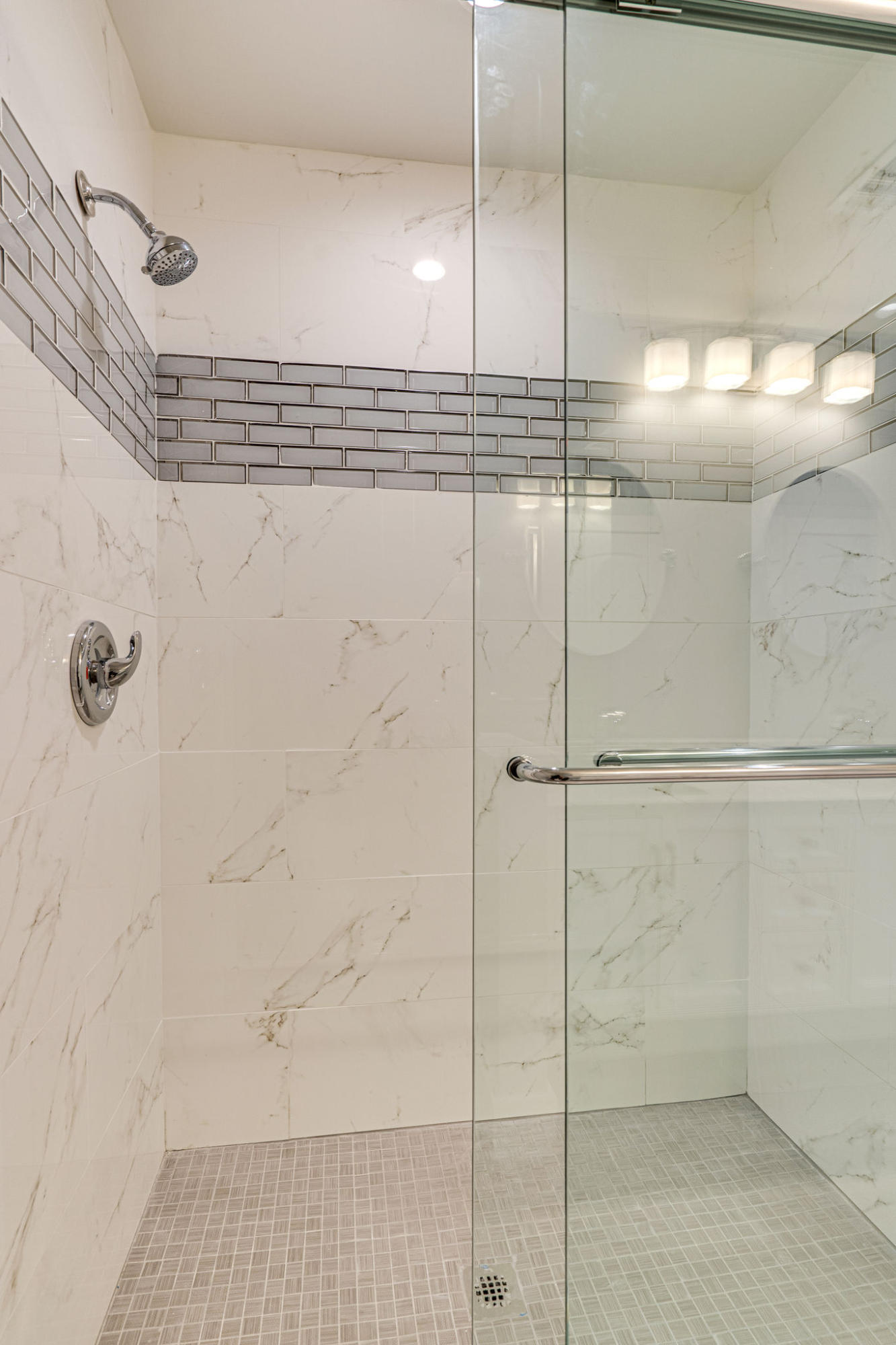 SEASCAPE CONDO GARDEN VILLA - Residential