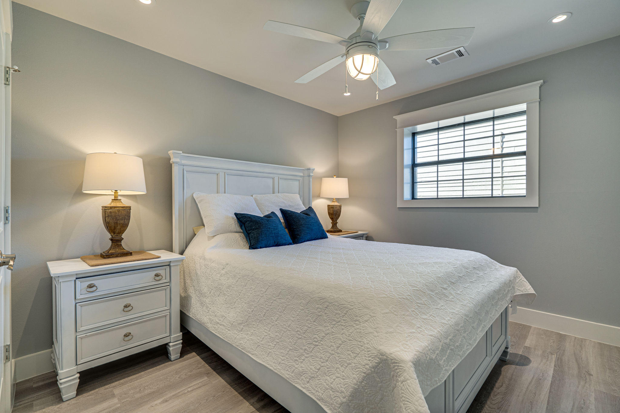 SEASCAPE CONDO GARDEN VILLA - Residential