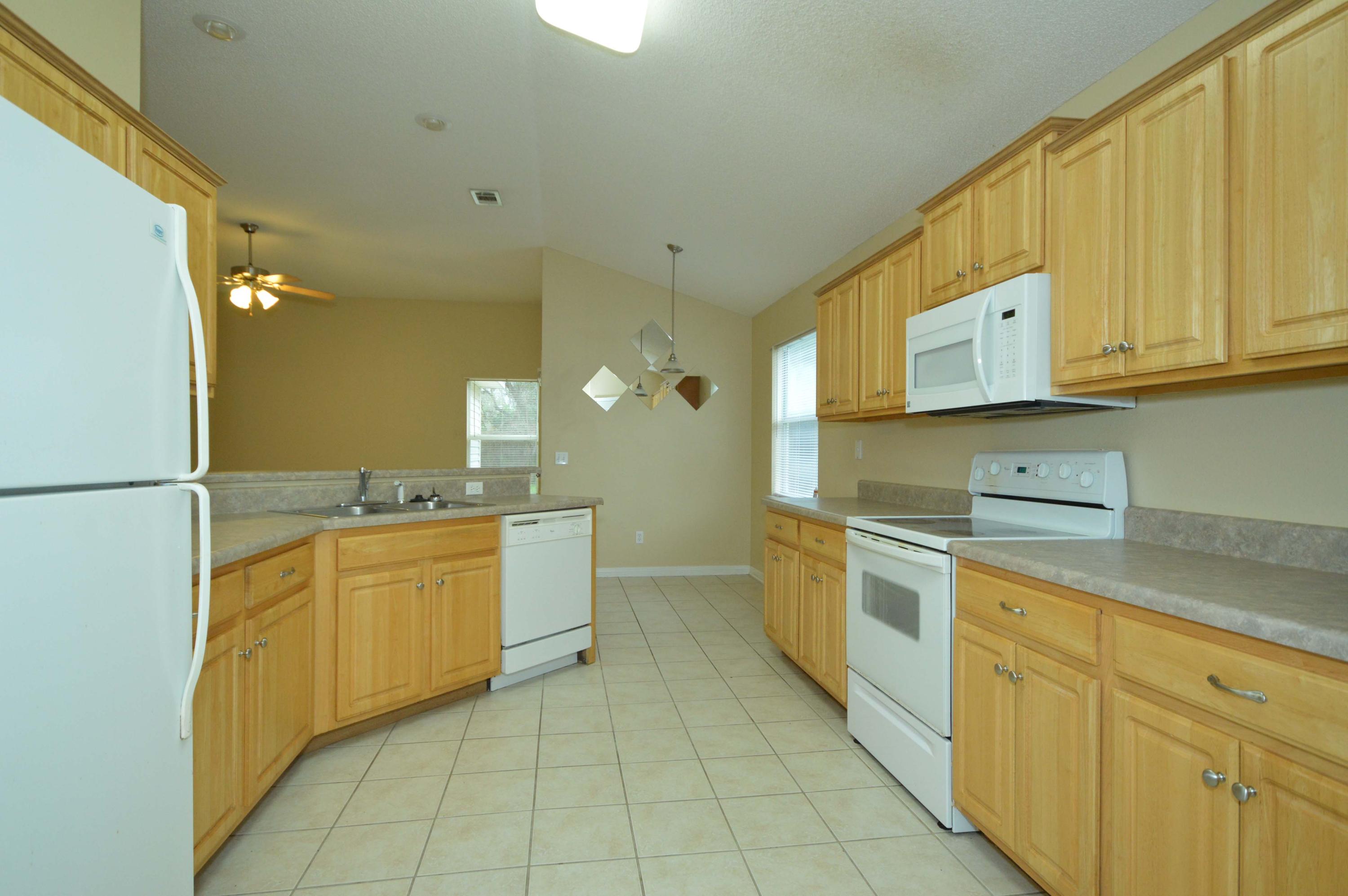 BAY RIDGE PARK - Residential