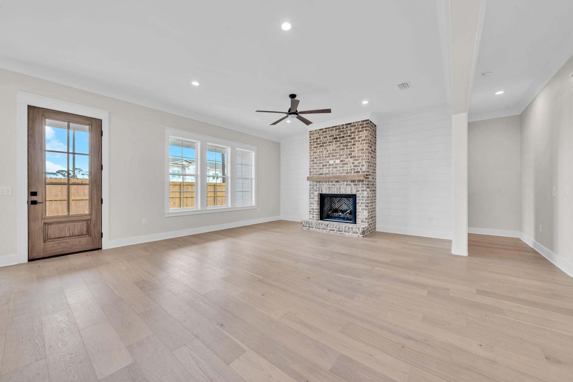 Deer Moss Creek - Residential