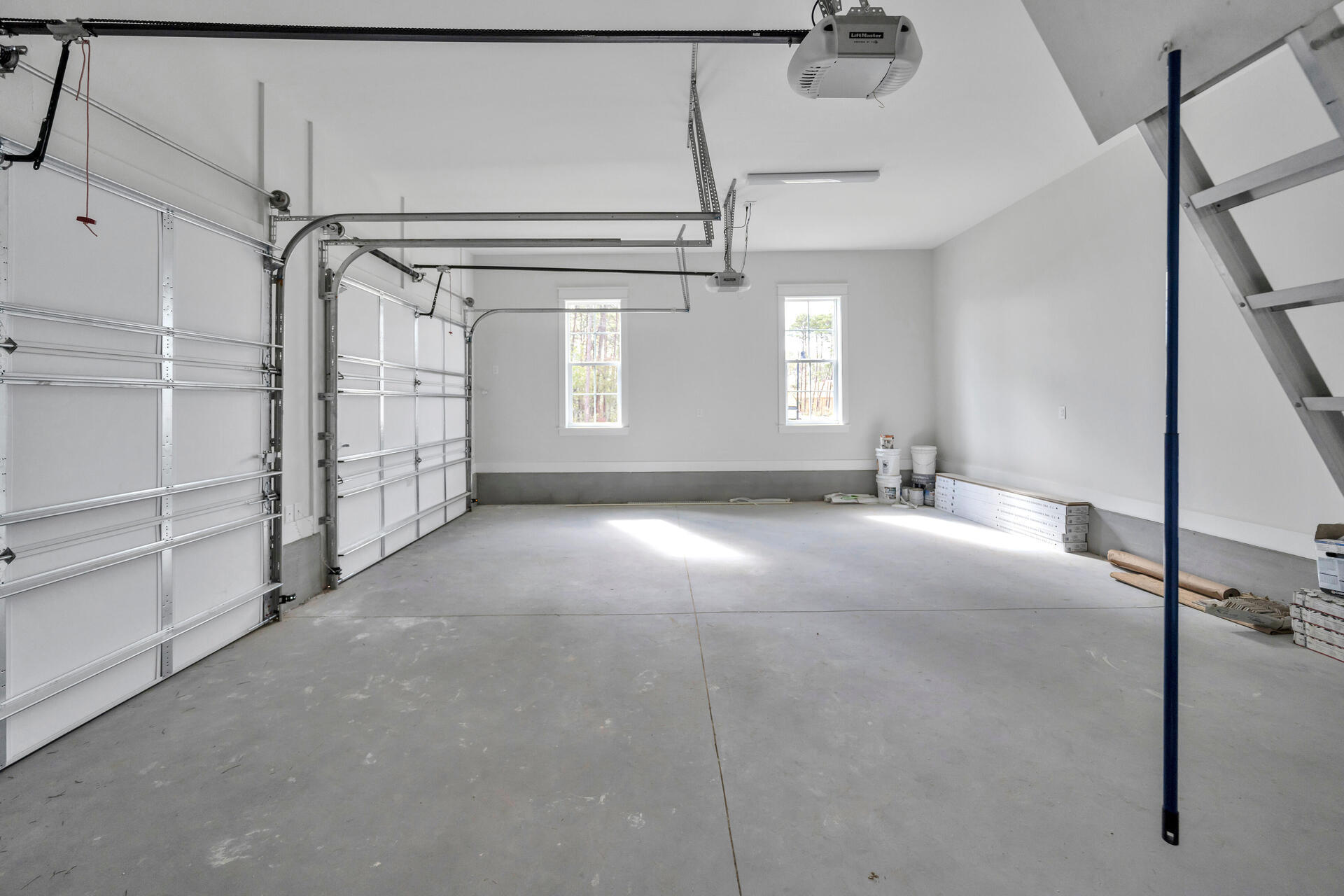 Deer Moss Creek - Residential