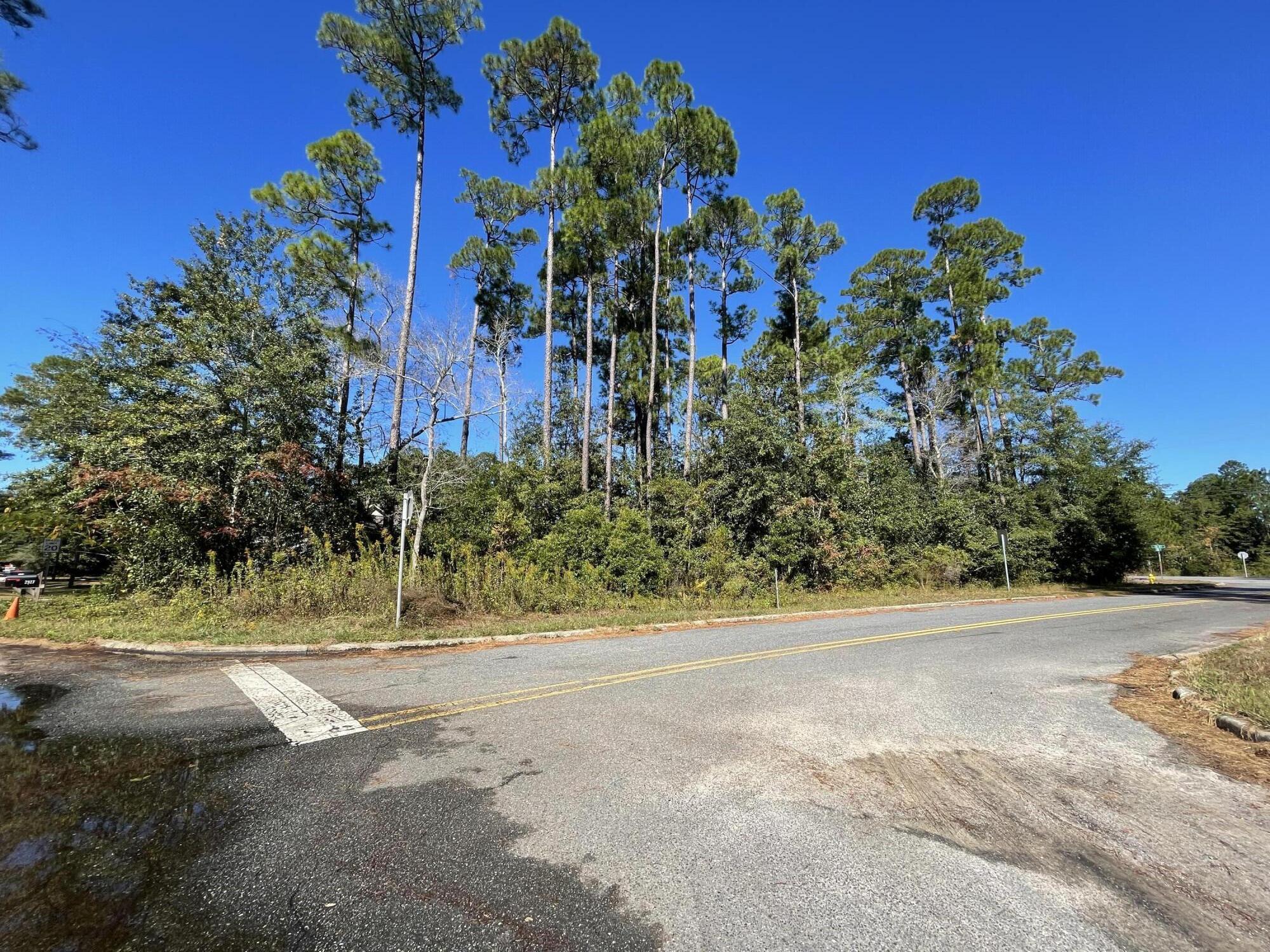 NO RECORDED PROJECT - Land