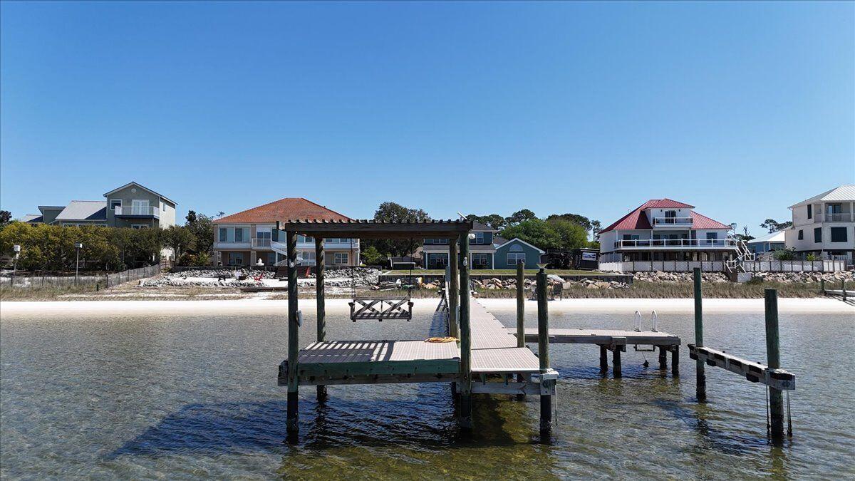 EMERALD POINTE PLAT 3 - Residential