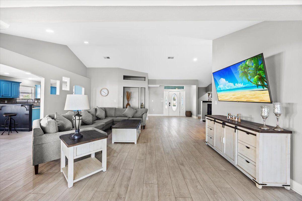 EMERALD POINTE PLAT 3 - Residential