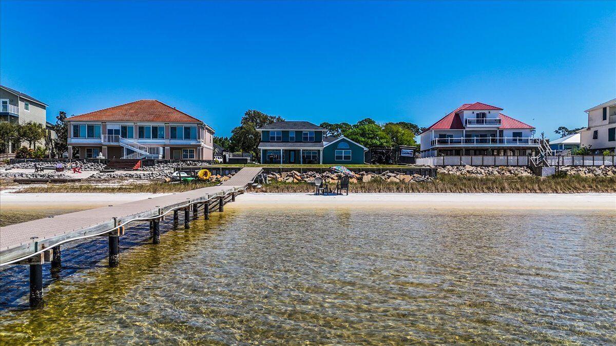 EMERALD POINTE PLAT 3 - Residential