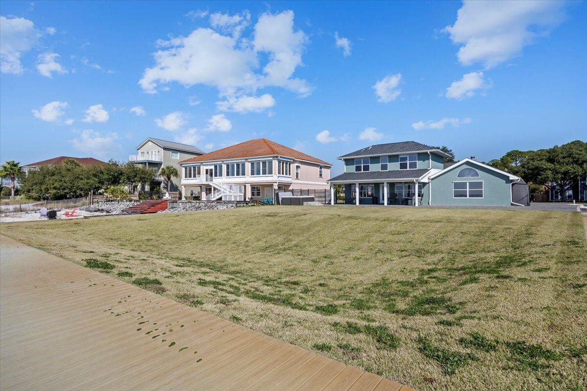 EMERALD POINTE PLAT 3 - Residential