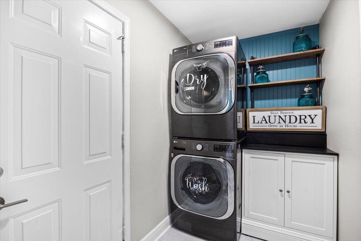 EMERALD POINTE PLAT 3 - Residential