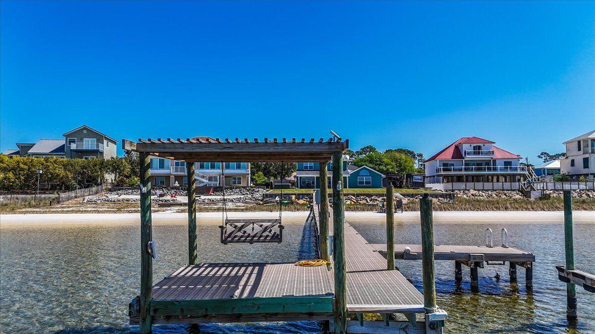 EMERALD POINTE PLAT 3 - Residential