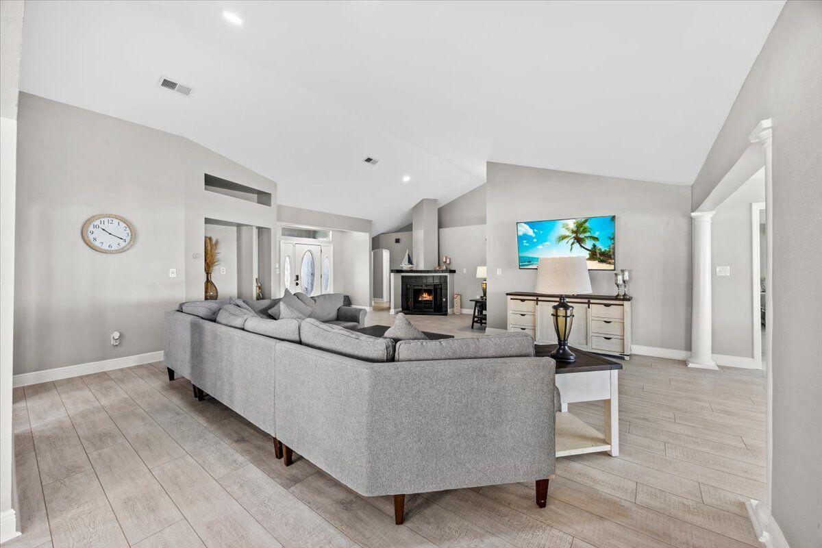 EMERALD POINTE PLAT 3 - Residential