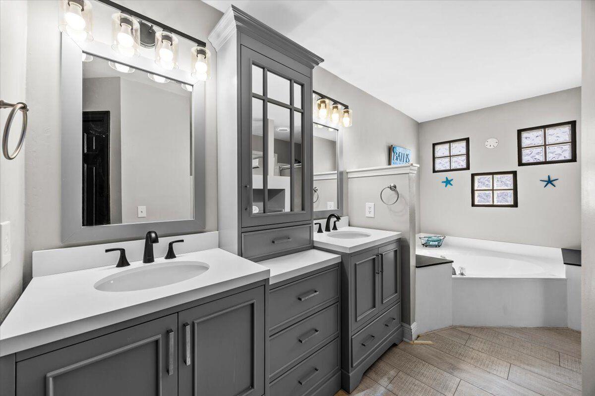 EMERALD POINTE PLAT 3 - Residential