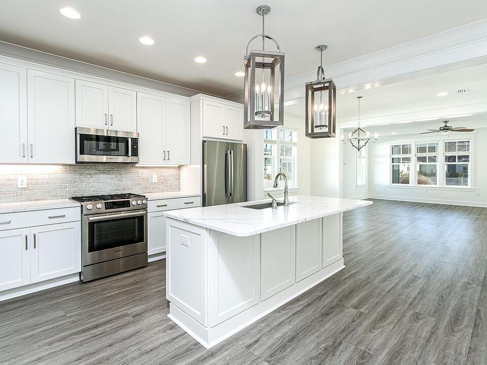 WATERSOUND ORIGINS - Residential Lease