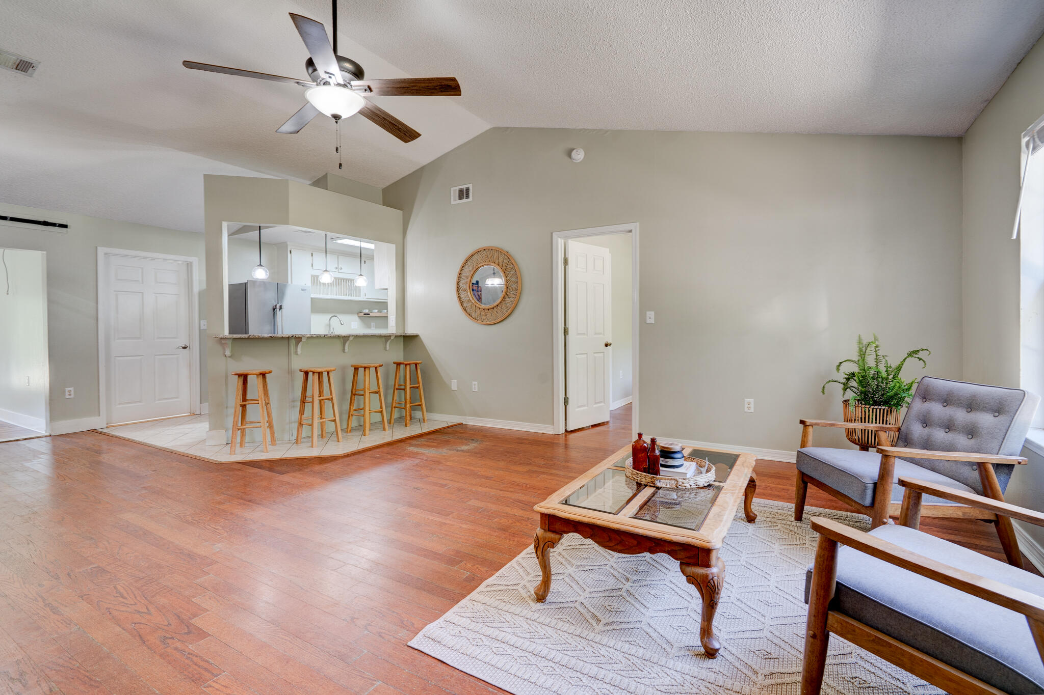 COUNTRY BREEZE EST LOT 2 - Residential