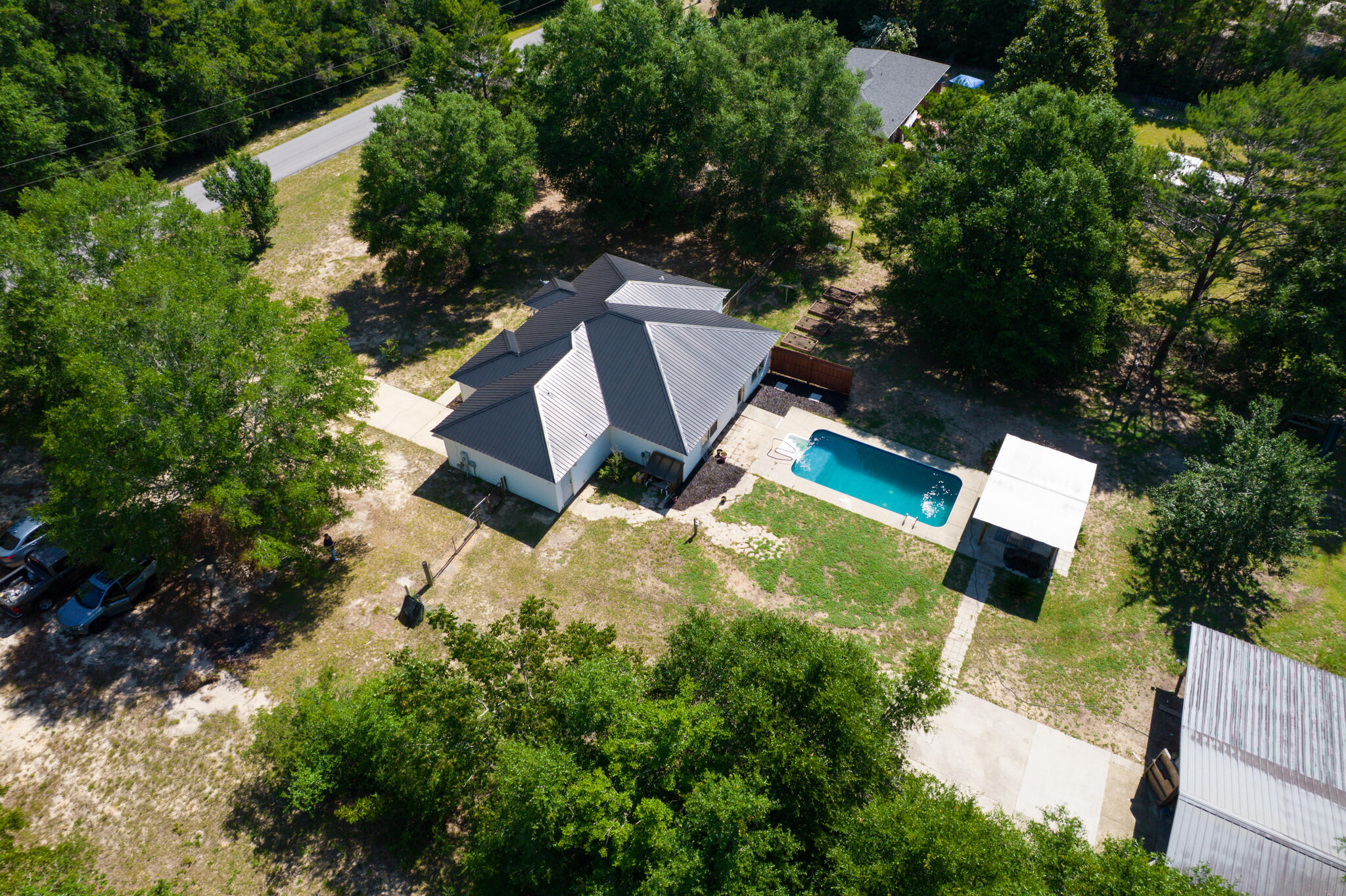 COUNTRY BREEZE EST LOT 2 - Residential