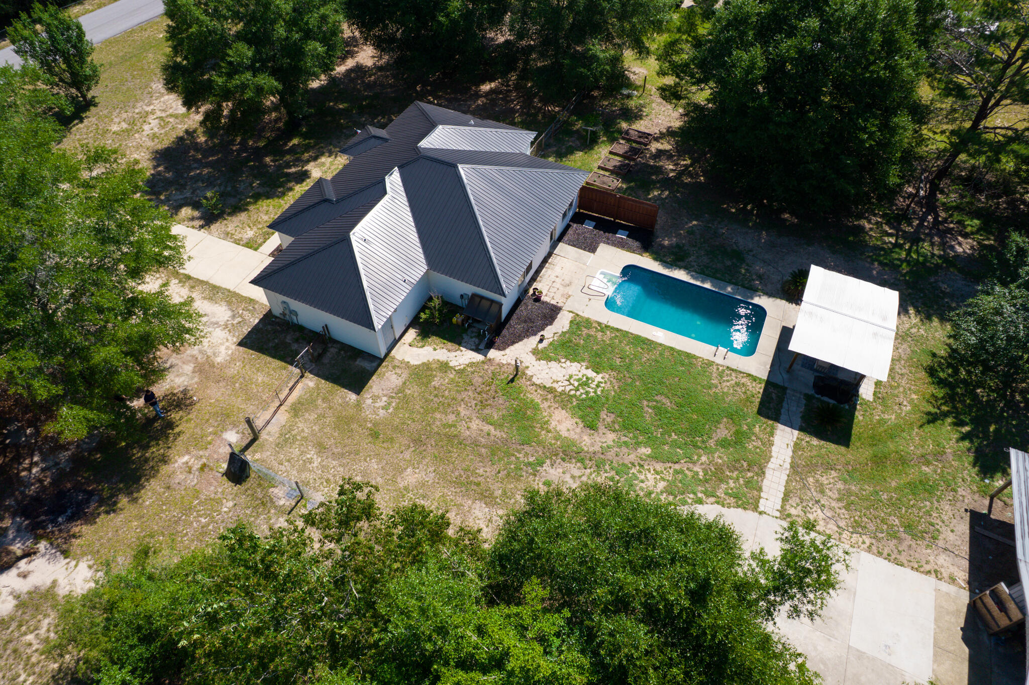 COUNTRY BREEZE EST LOT 2 - Residential