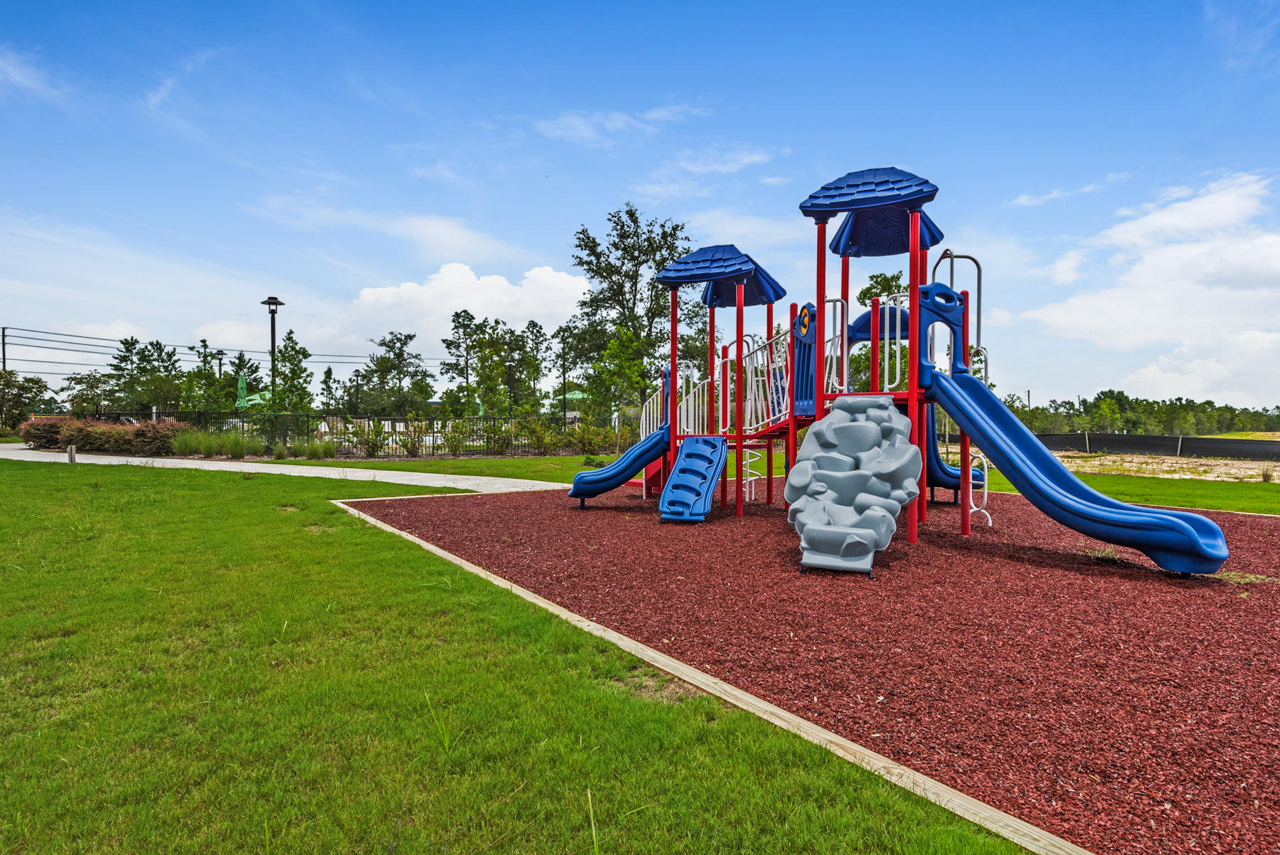 Redstone Commons - Residential