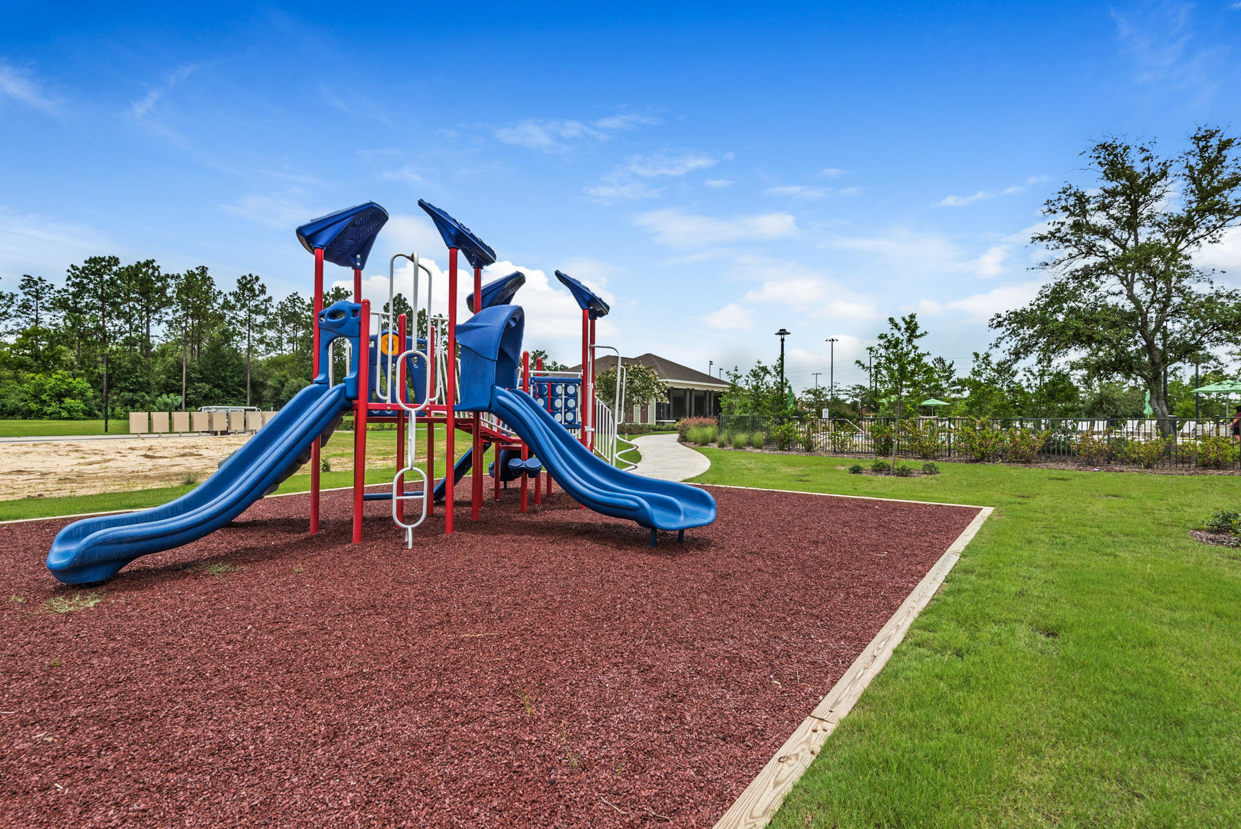 Redstone Commons - Residential