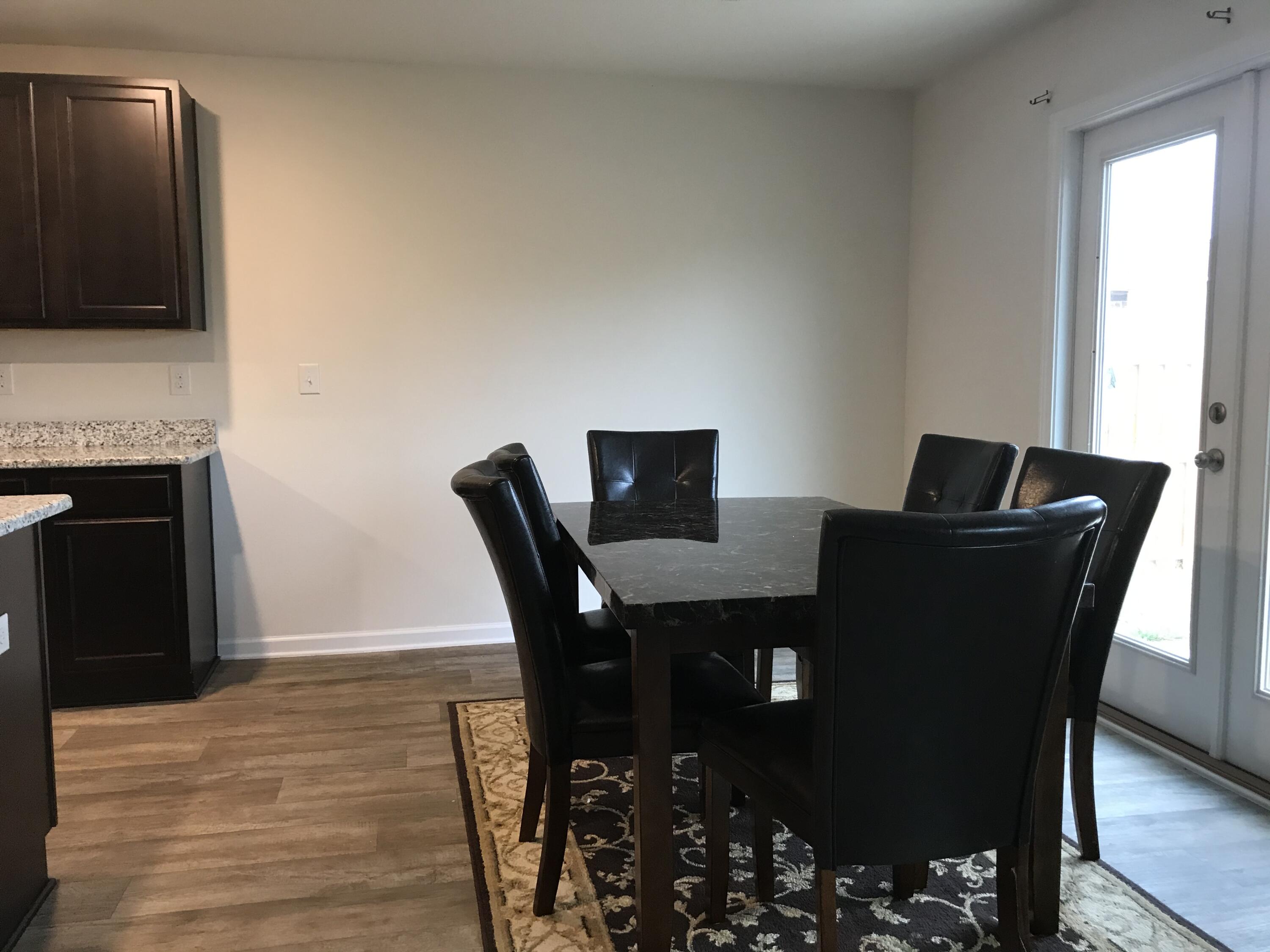 Redstone Commons - Residential Lease