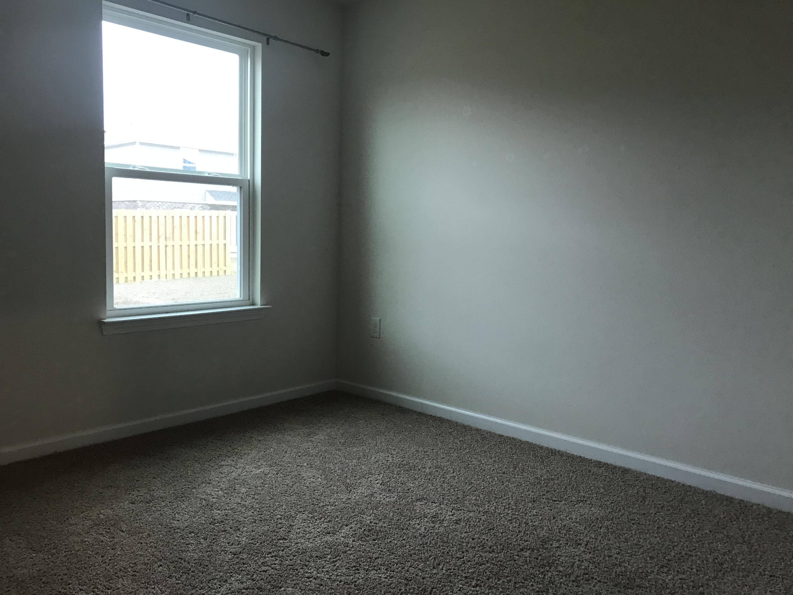 Redstone Commons - Residential Lease