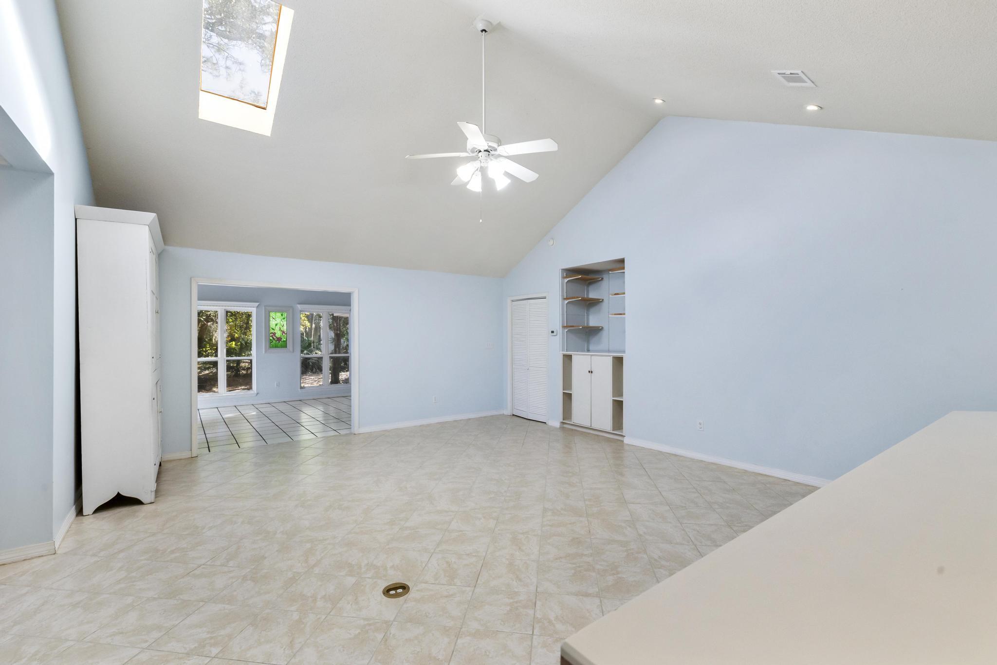 IVALEA GARDENS - Residential