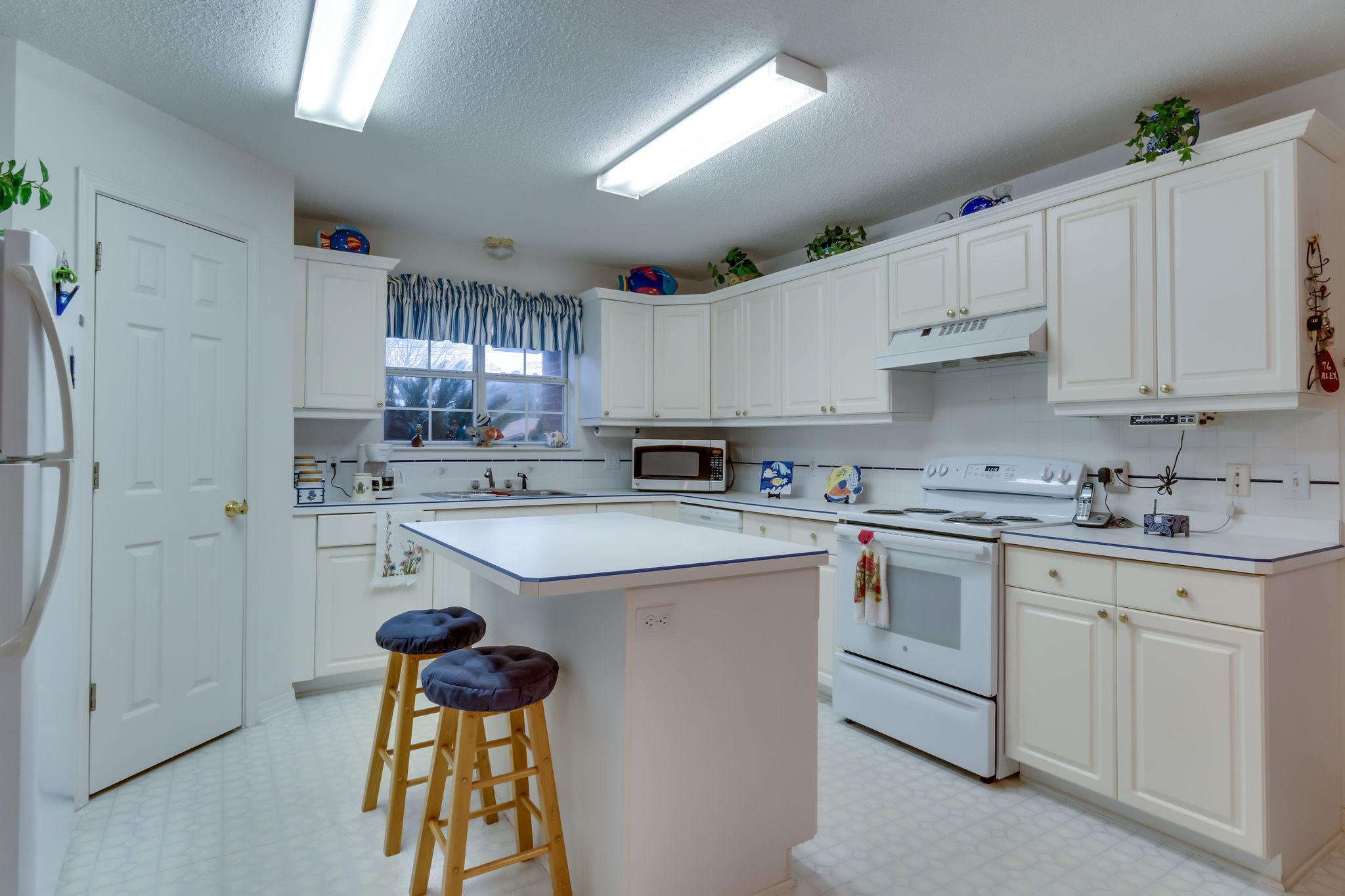 BAY BRIDGE LANDING PH 2 - Residential