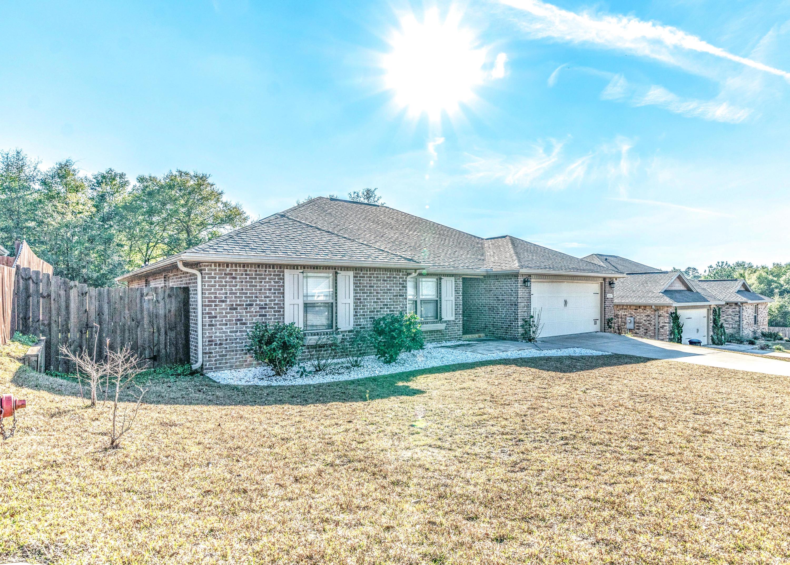 TRAILWOOD ESTATES - Residential