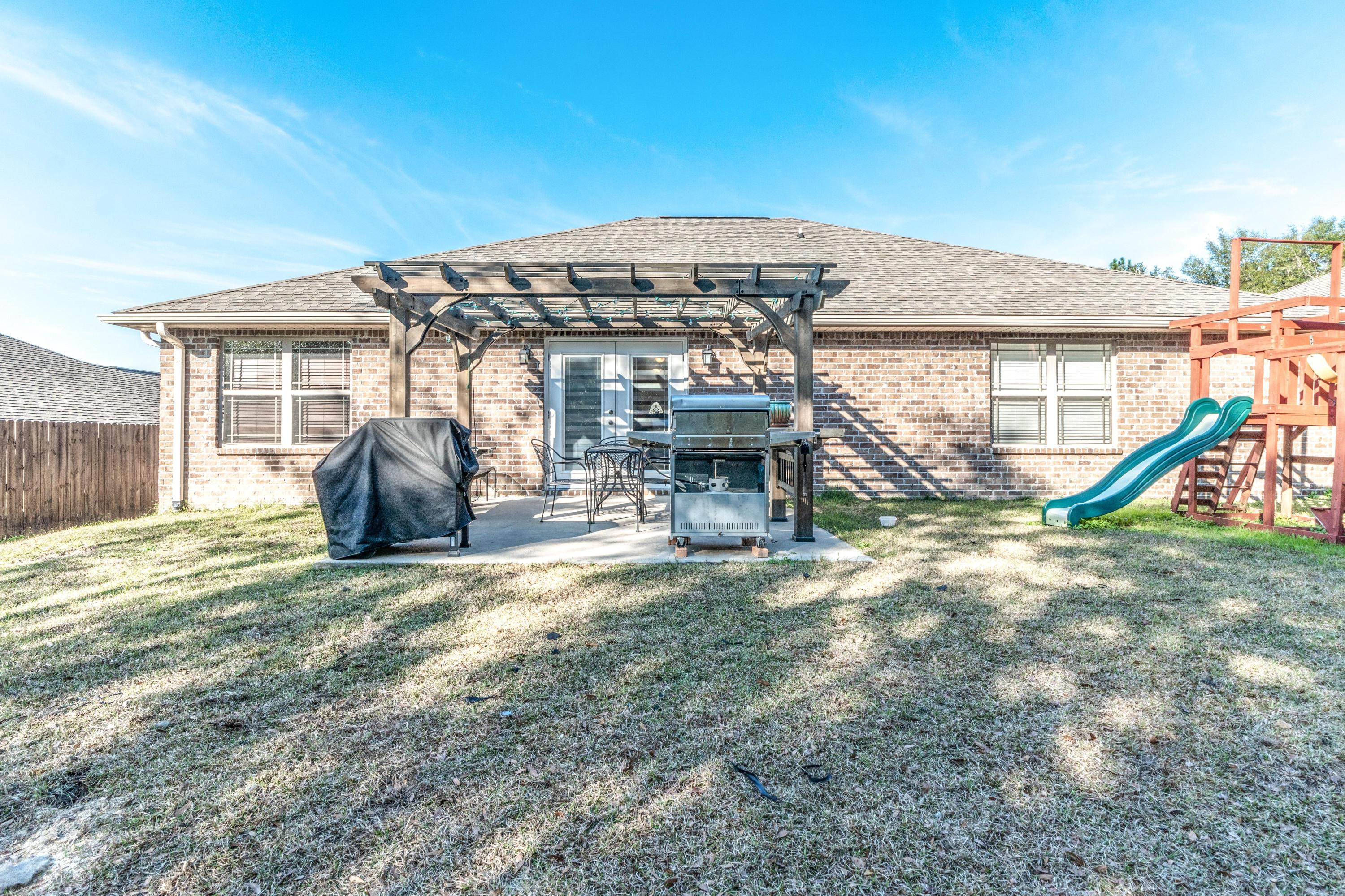 TRAILWOOD ESTATES - Residential