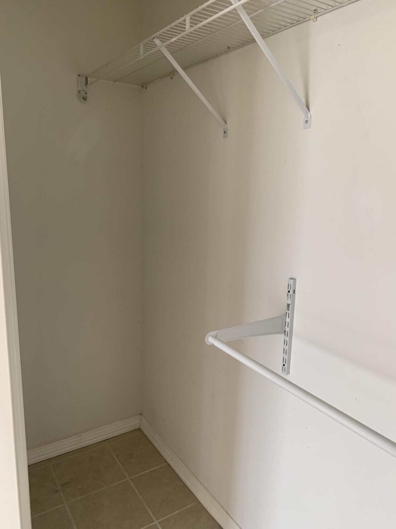 NO RECORDED SUBDIVISION - Residential Lease