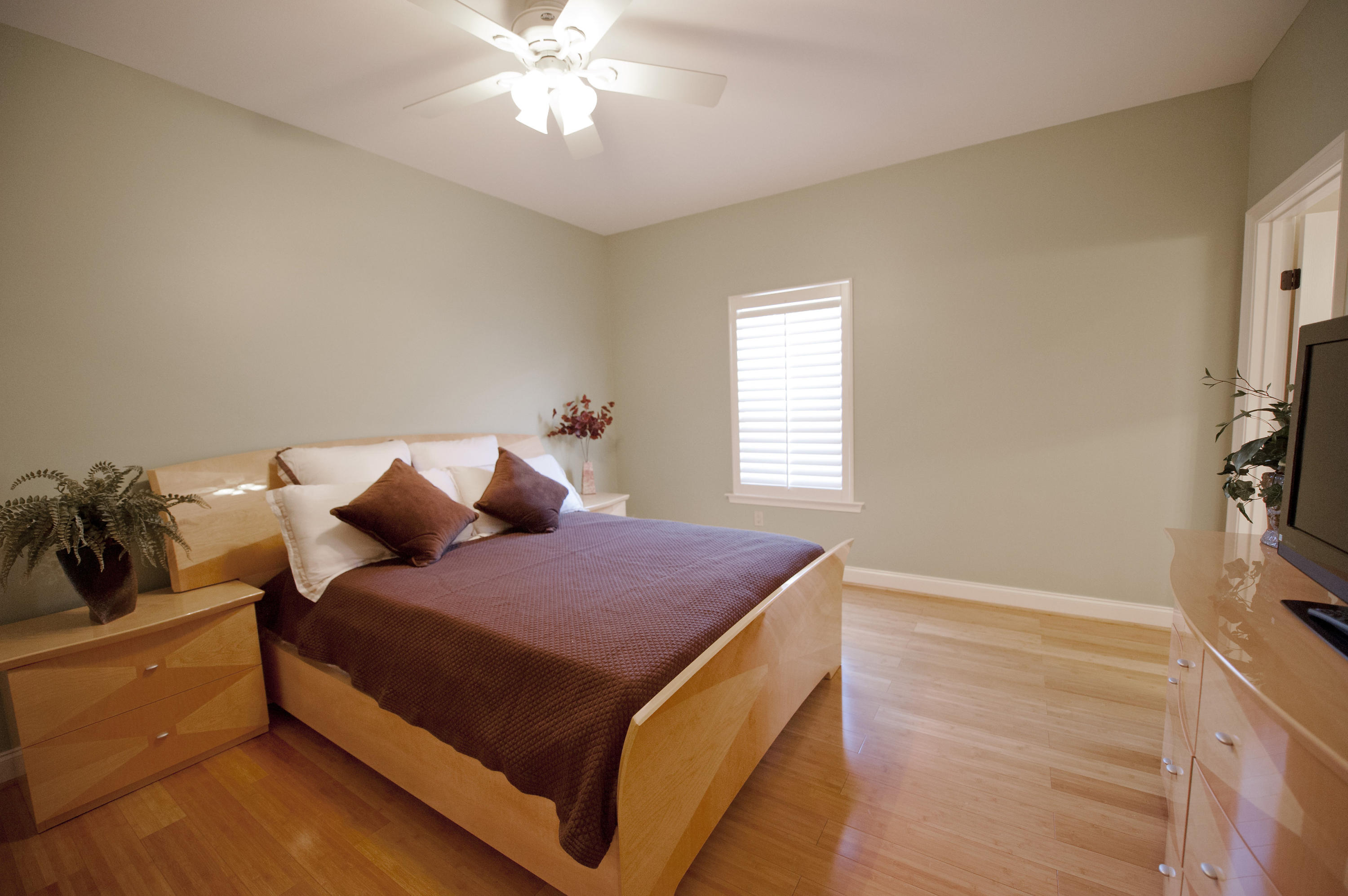 GLENLAKE PH 1 - Residential