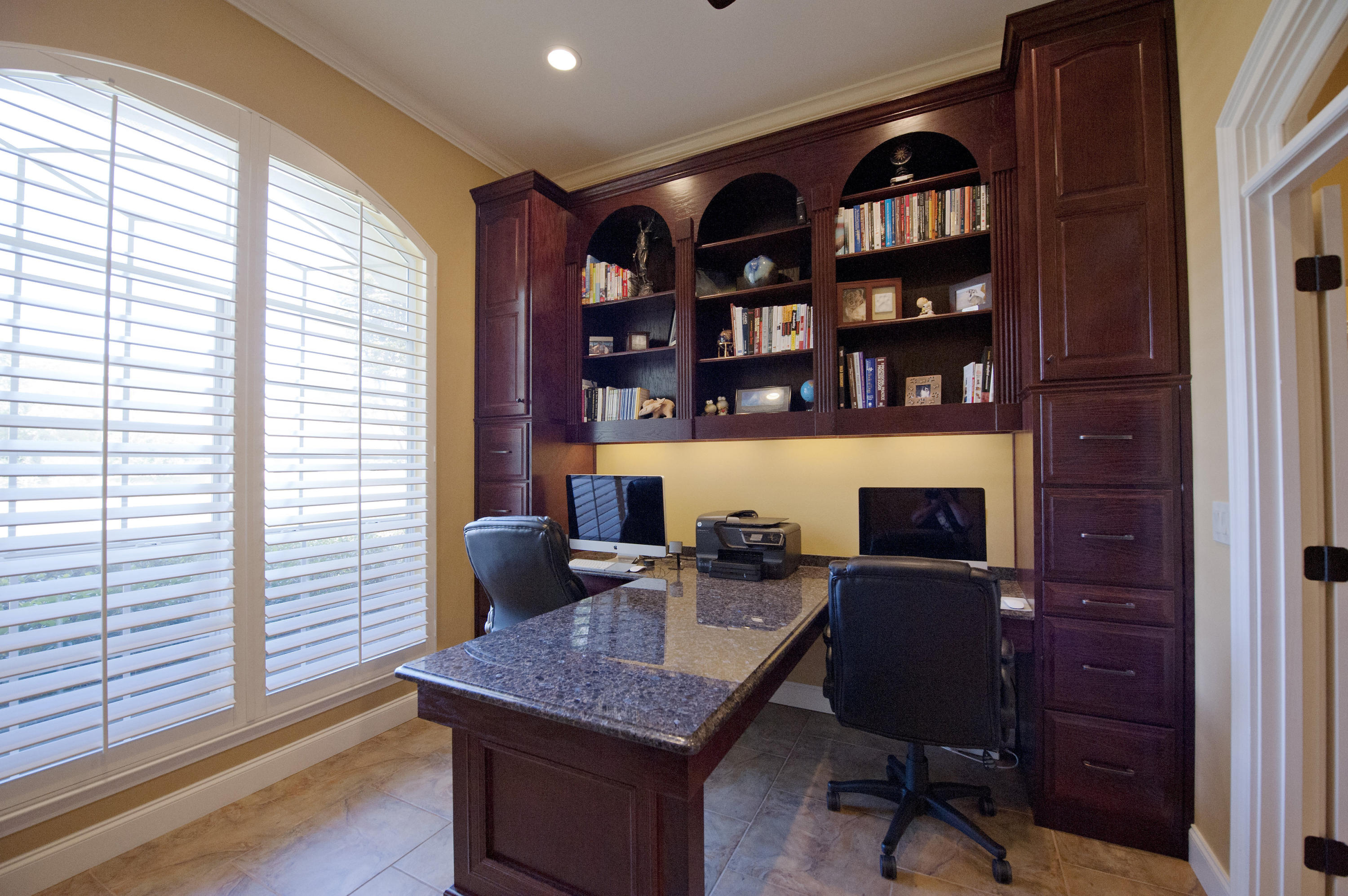 GLENLAKE PH 1 - Residential