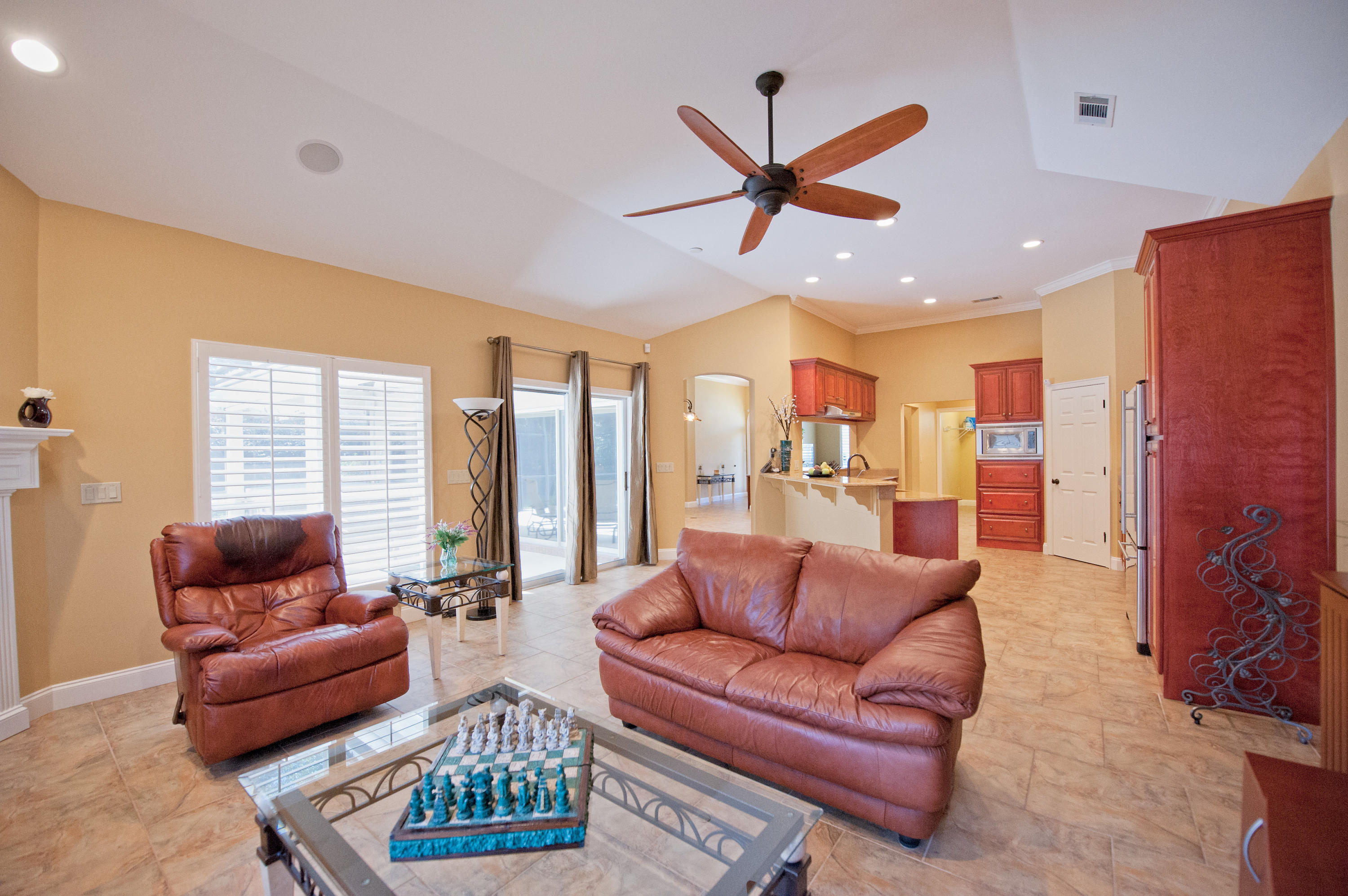 GLENLAKE PH 1 - Residential