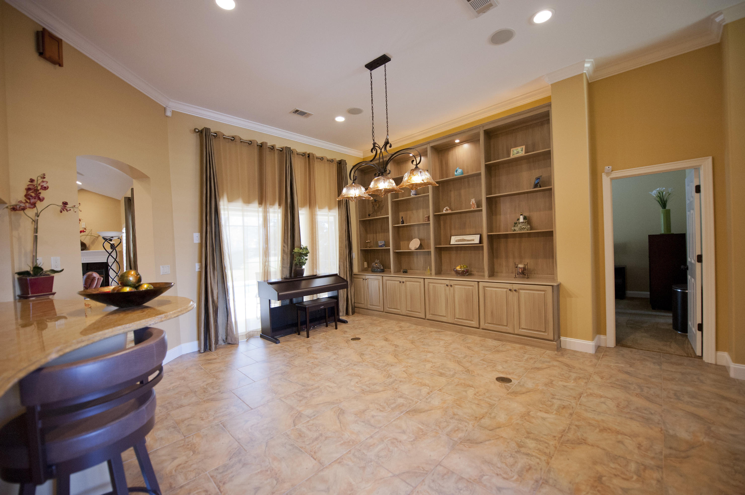 GLENLAKE PH 1 - Residential