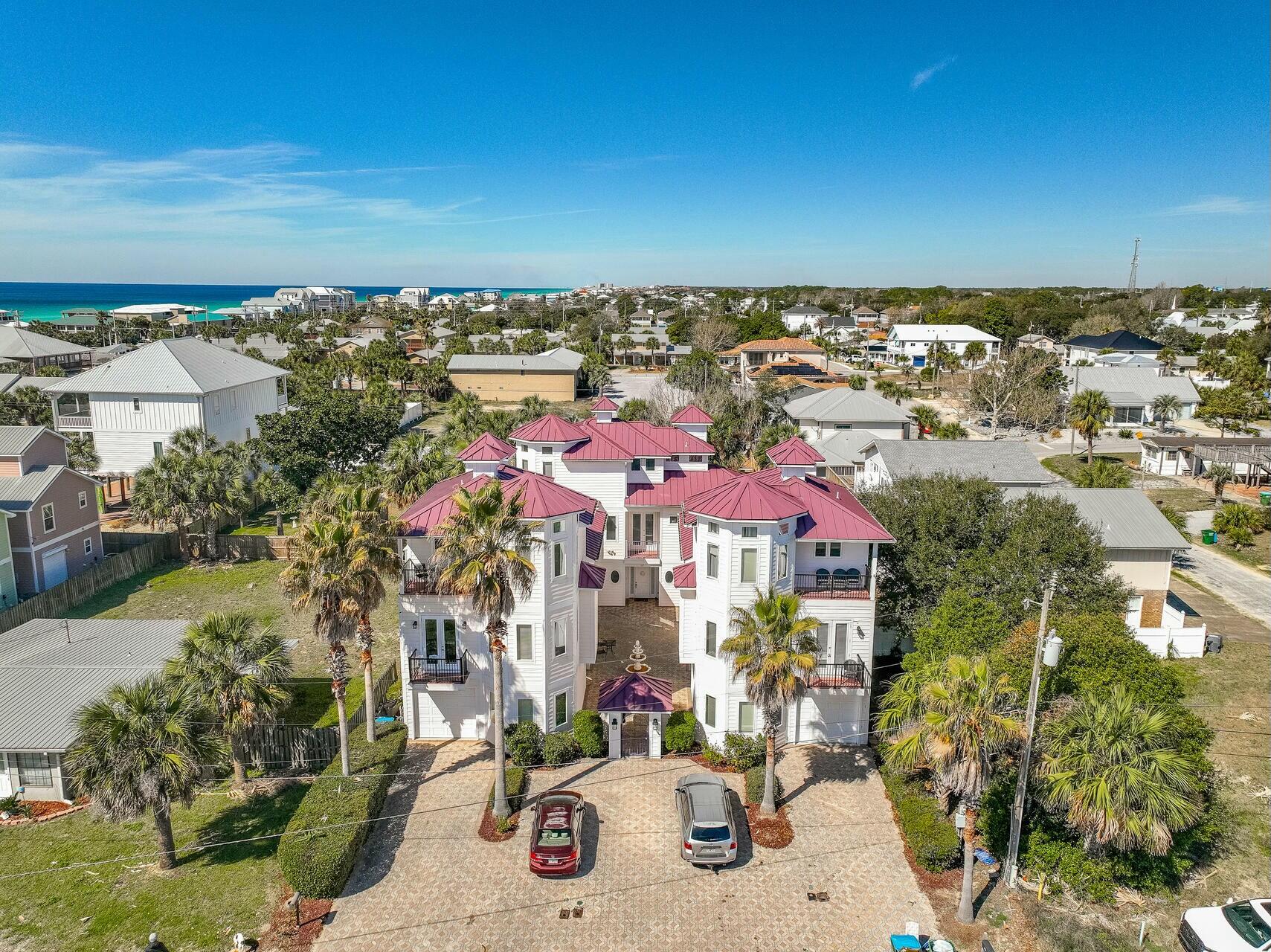 LAGUNA BEACH ESTATES 2ND ADDN - Residential