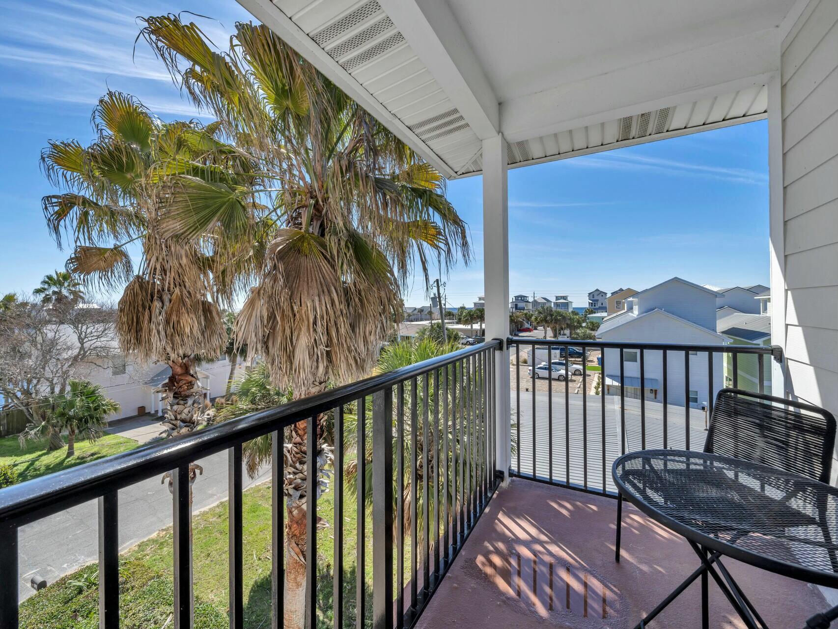 LAGUNA BEACH ESTATES 2ND ADDN - Residential