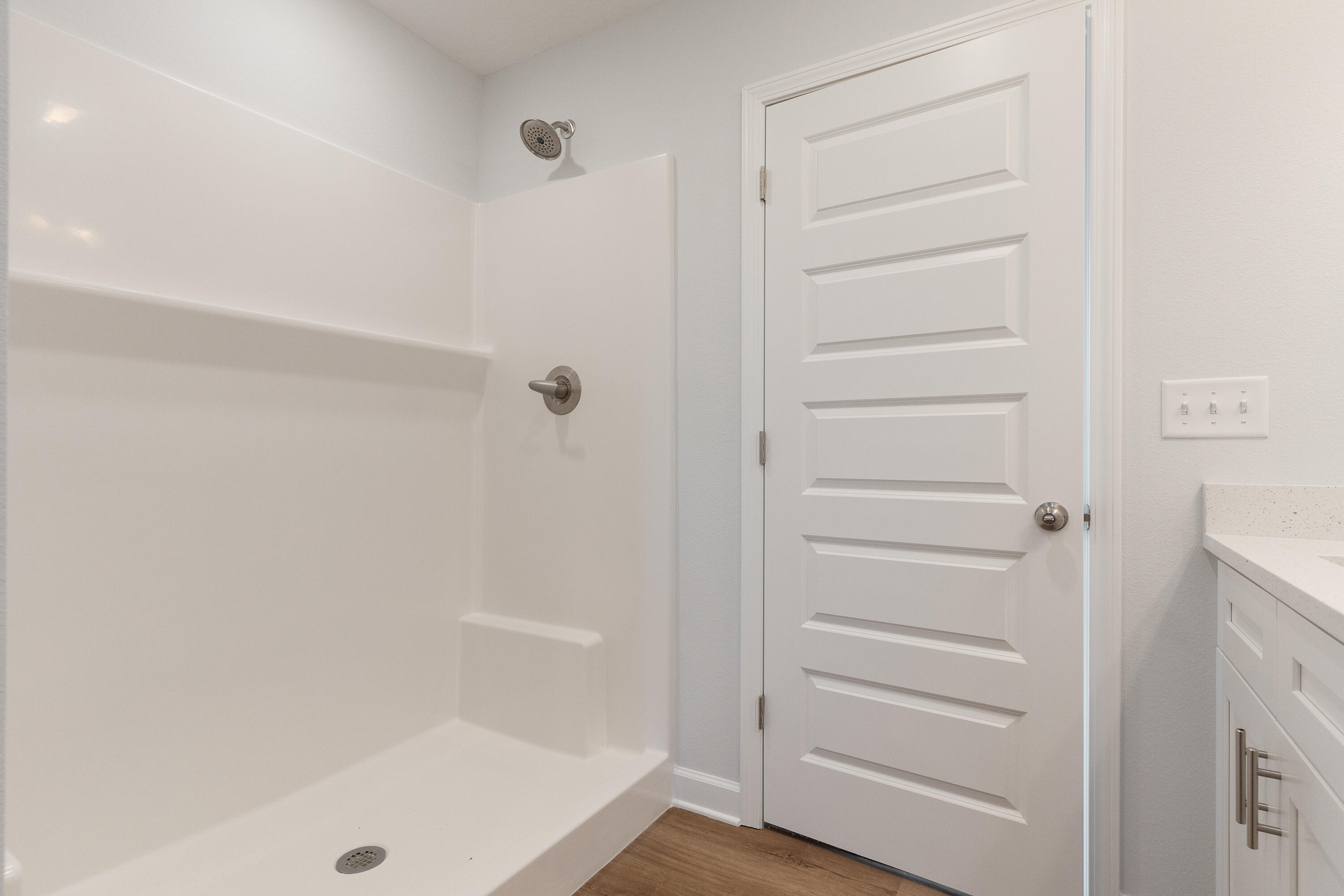SOUTHERN DAY CHATEAU - Residential