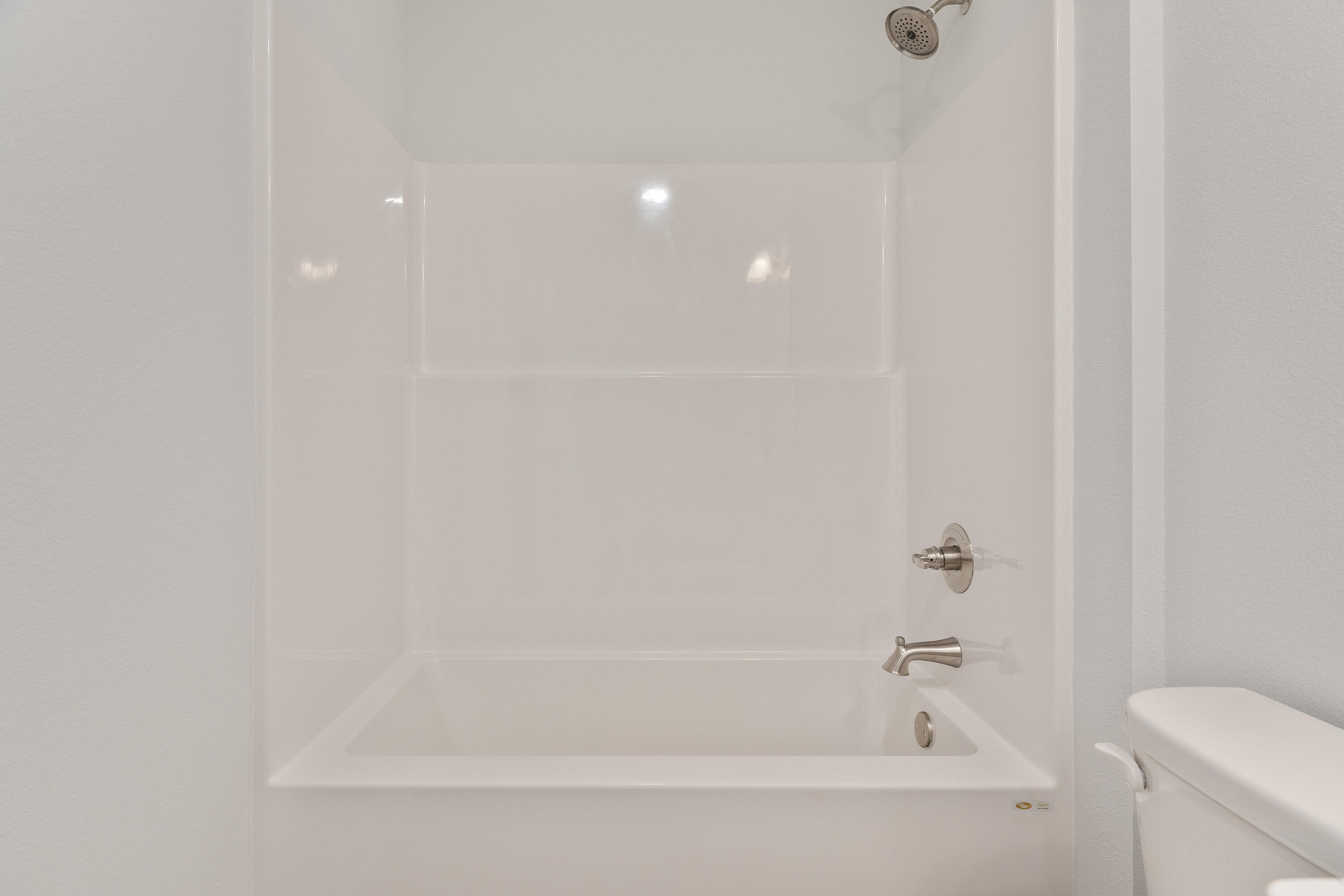 SOUTHERN DAY CHATEAU - Residential