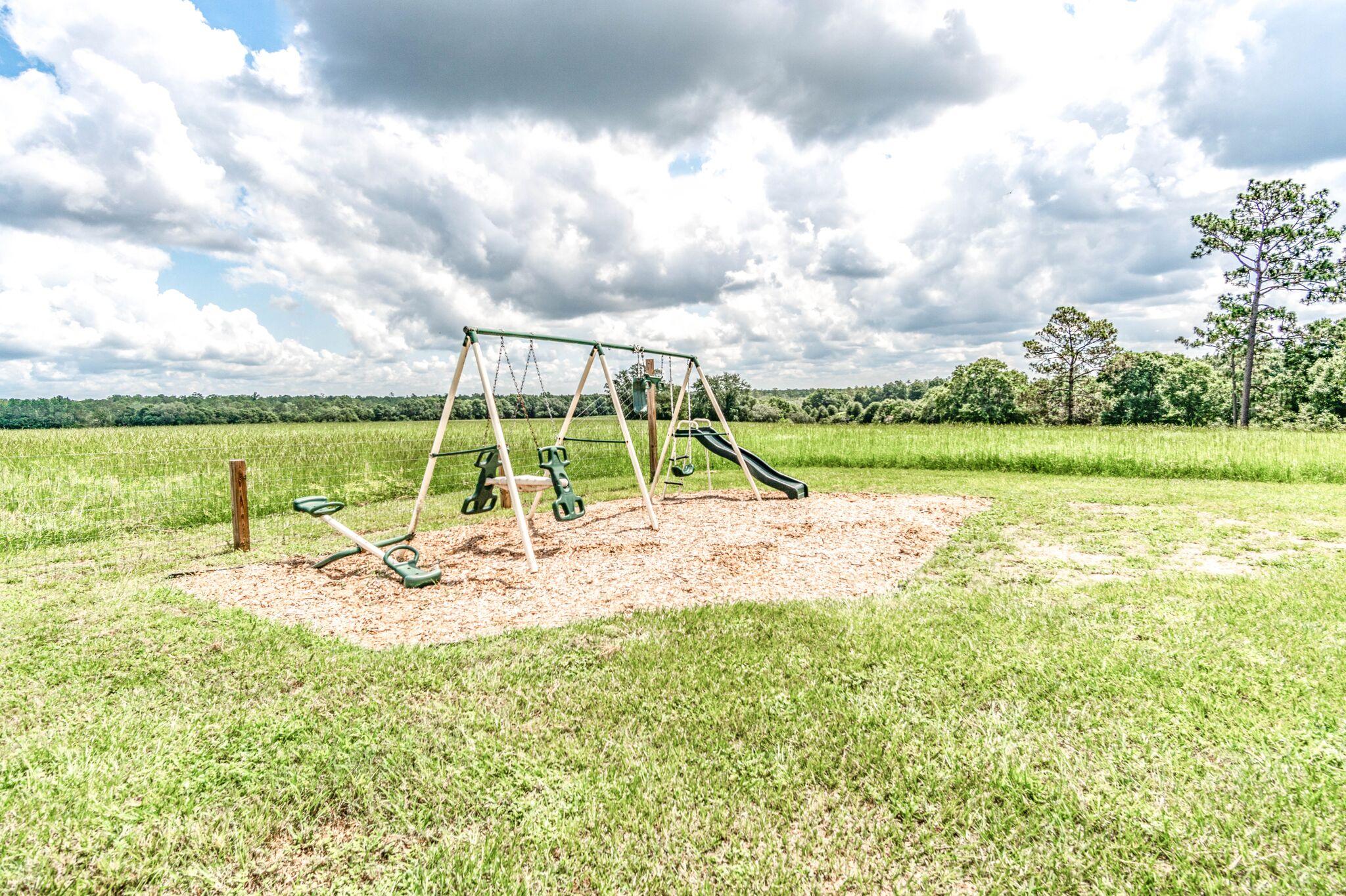 MOSSY OAKS - Residential